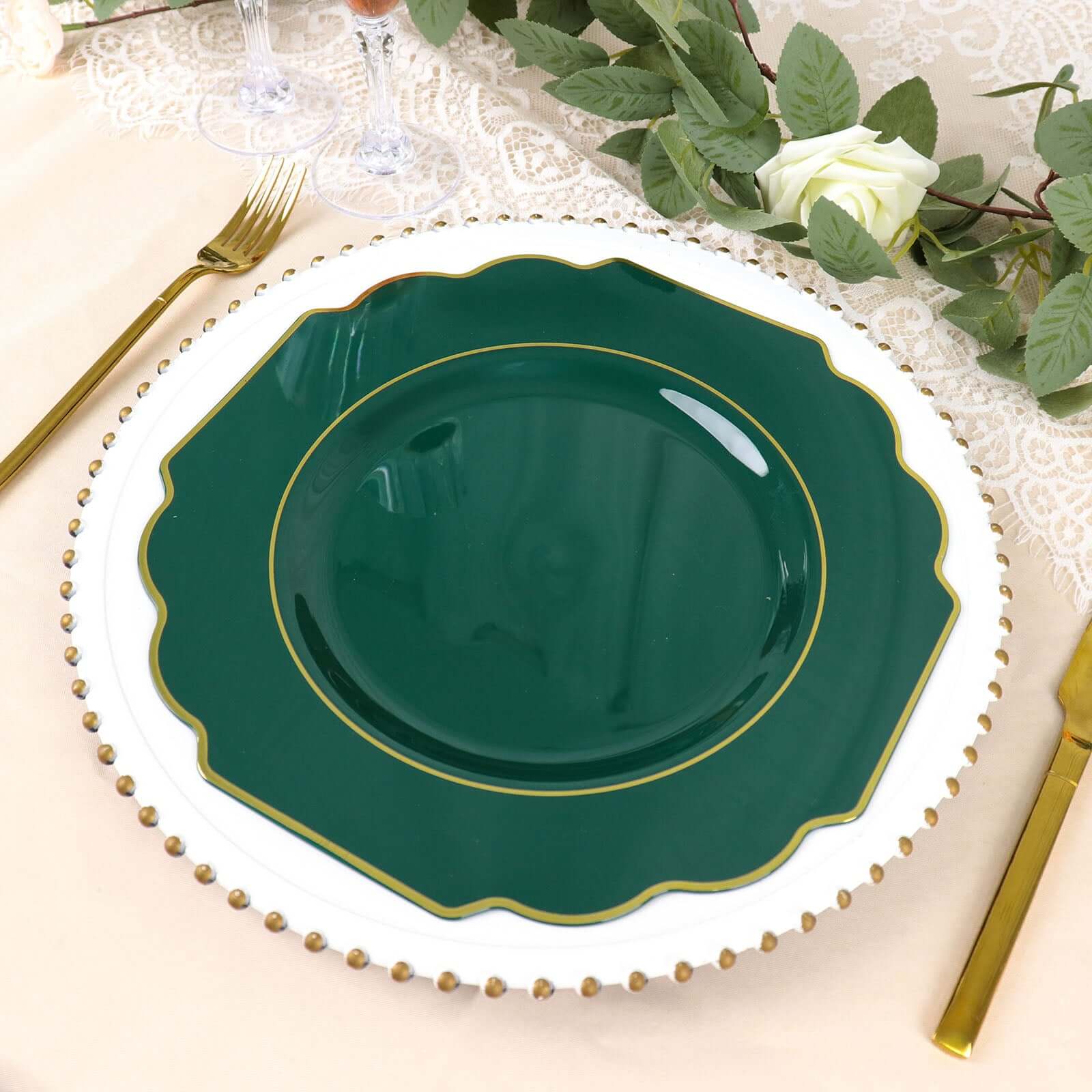 10 Pack Hunter Emerald Green Hard Plastic Dinner Plates, Disposable Tableware, Baroque Heavy Duty Plates with Gold Rim 11" - Image 10