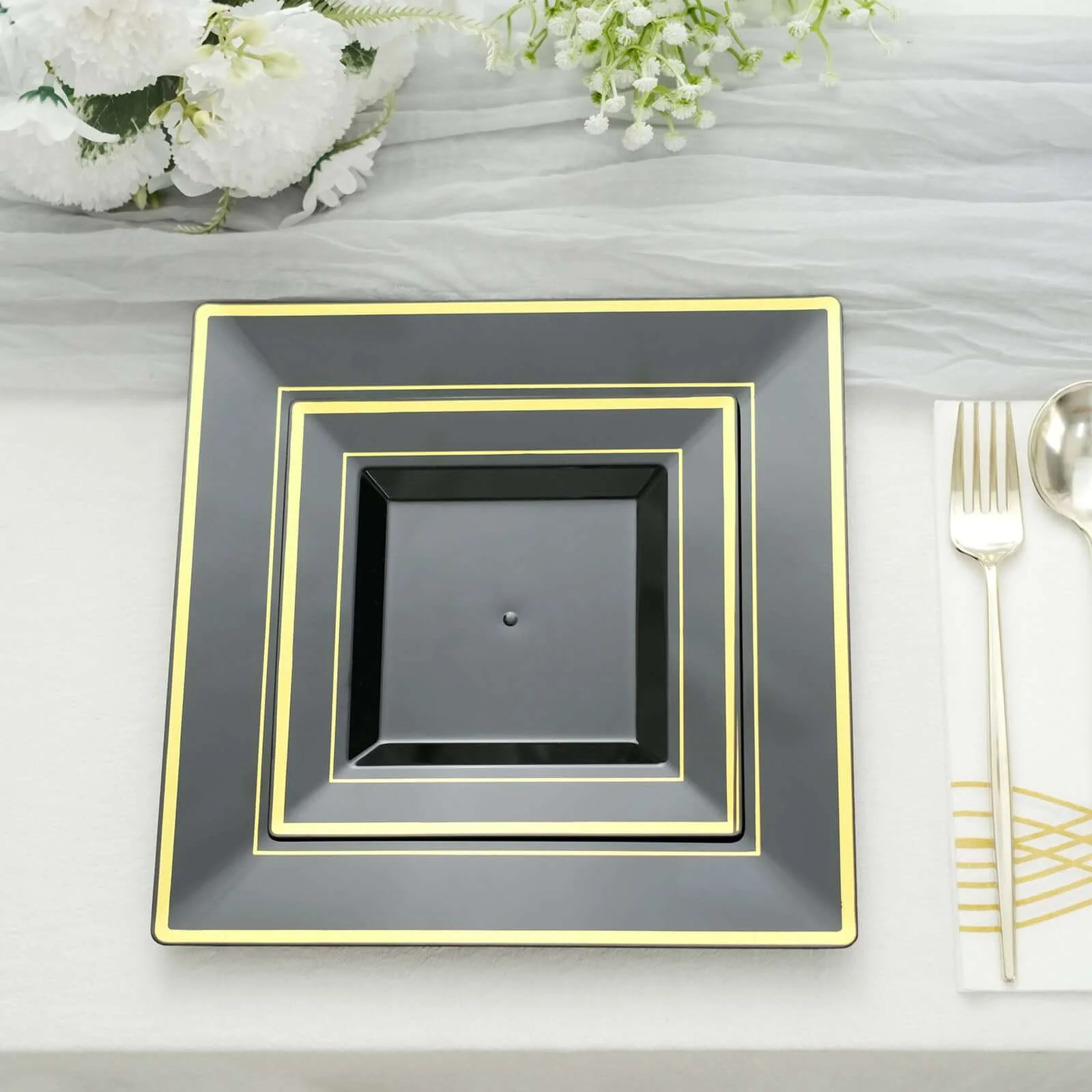 10-Pack Plastic Dinner Plates 10" Black Square with Gold Trim - Stylish Disposable Party Plates - Image 9