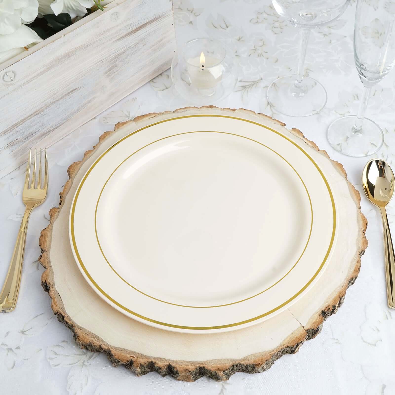 10-Pack Plastic Dinner Plates 10" Ivory with Très Chic Gold Rim - Stylish Disposable Plates for Events - Image 2