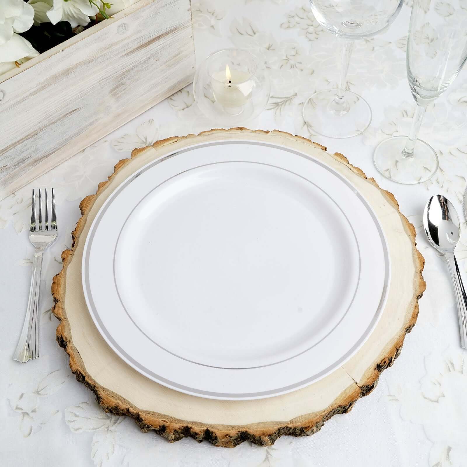 10-Pack Plastic Dinner Plates 10" White with Très Chic Silver Rim - Stylish Disposable Plates for Events - Image 7