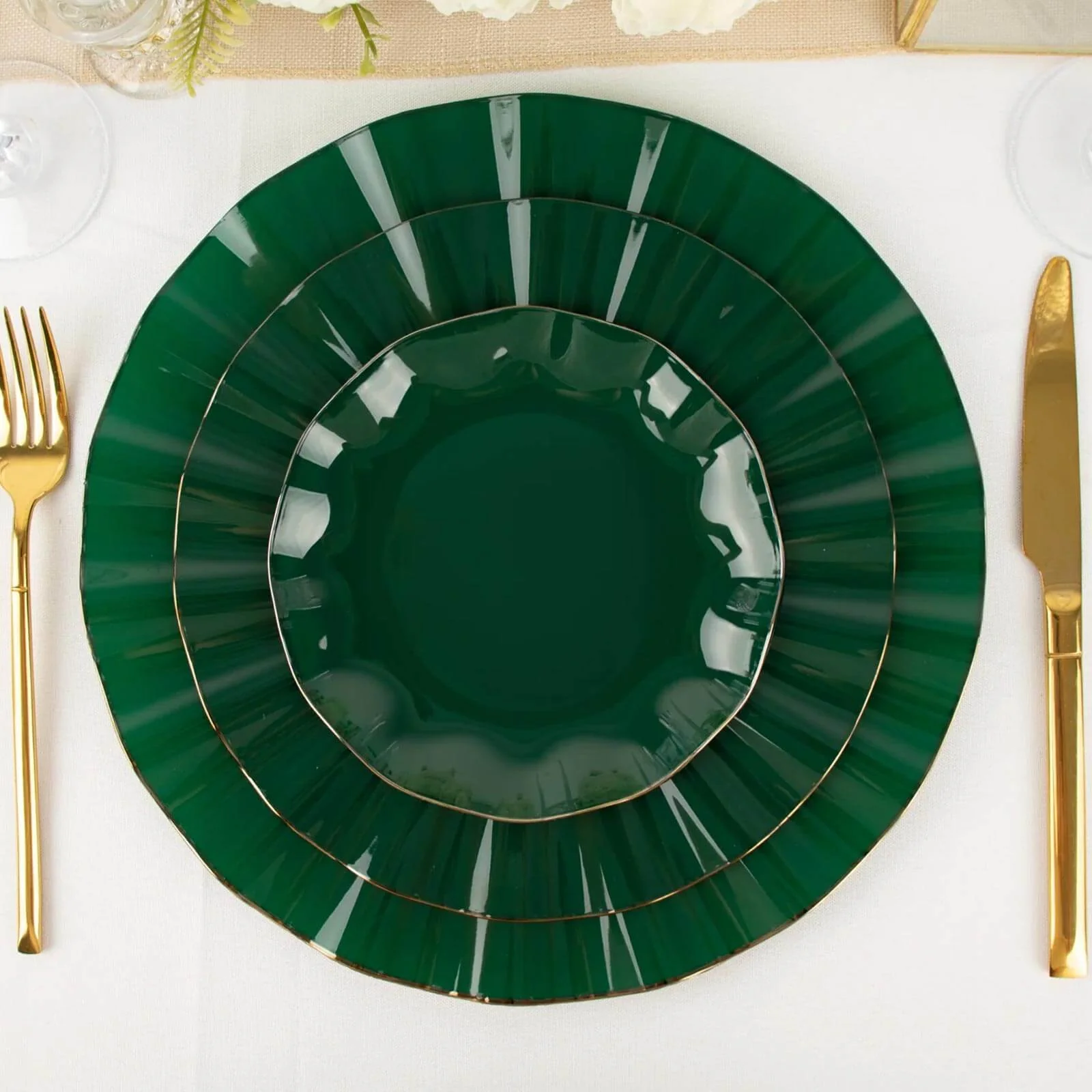 10-Pack Plastic Round Dessert Plates 6" Hunter Emerald Green Ruffled Rim with Gold Edging - Heavy Duty Disposable Salad Appetizer Dinnerware - Image 6