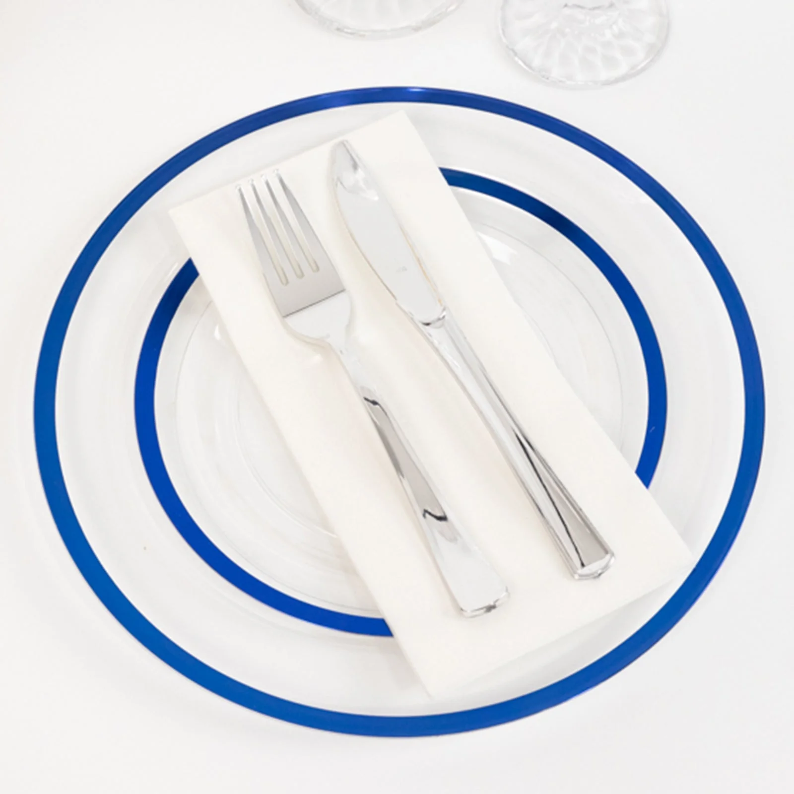 10-Pack Plastic Round Dinner Plates 10" Clear with Blue Rim - Sleek Disposable Party Plates - Image 6