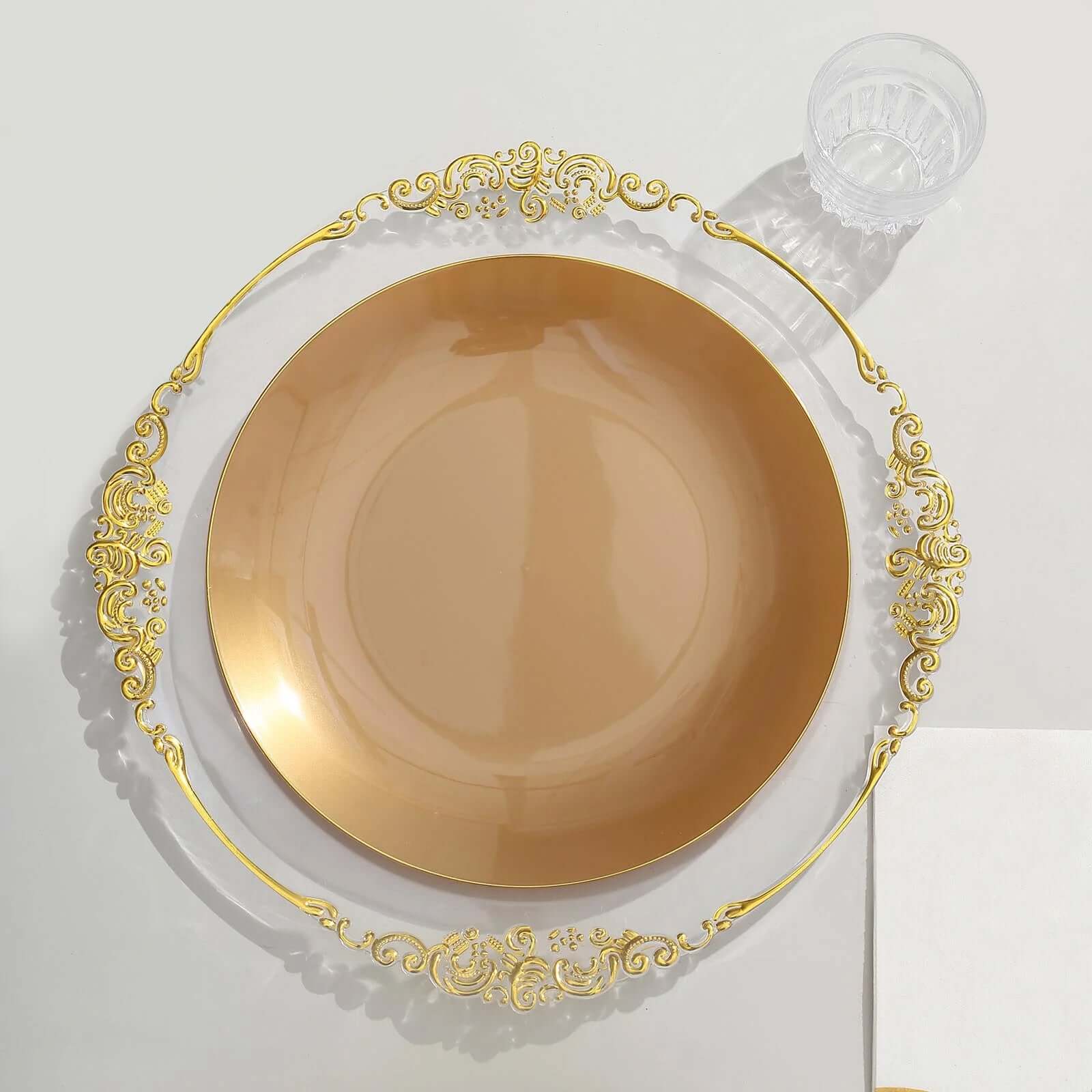 10-Pack Plastic Round Dinner Plates 10" Gold with Gold Rim - Glossy Disposable Party Plates - Image 5