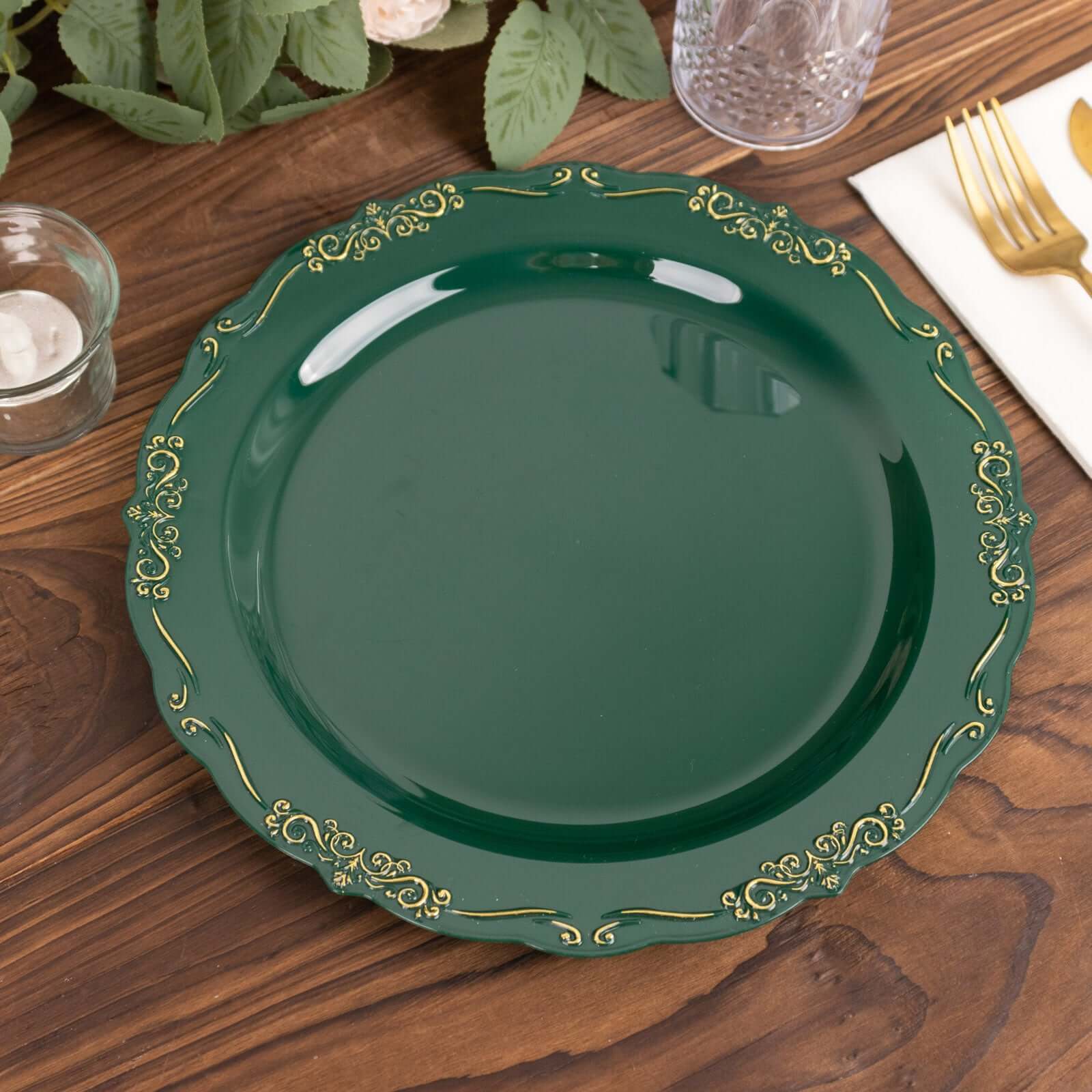 10-Pack Plastic Round Dinner Plates 10" Hunter Emerald Green with Gold Vintage Embossed Rim & Scalloped Edges - Sturdy Disposable Party Plates - Image 6