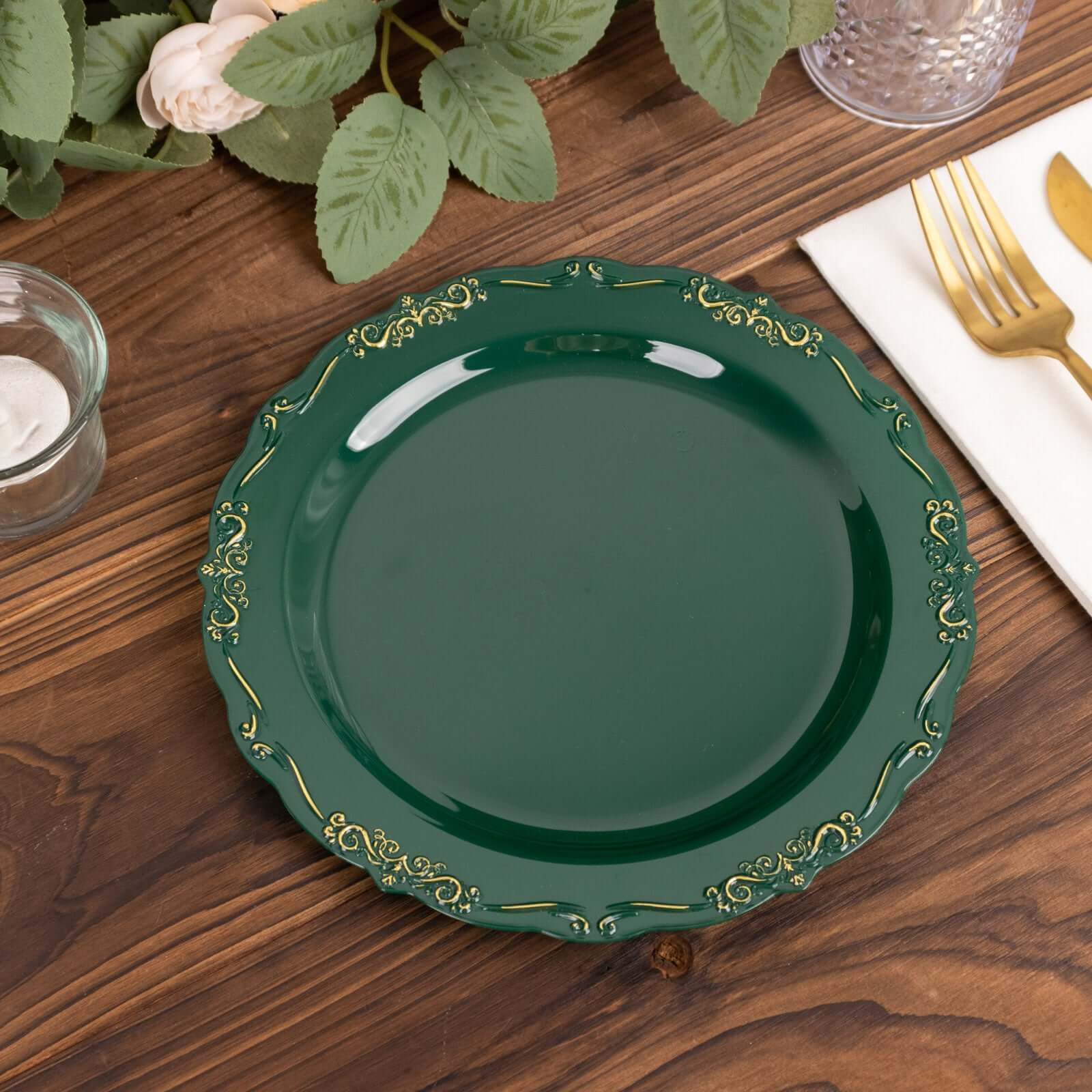 10-Pack Plastic Round Dinner Plates 10" Hunter Emerald Green with Gold Vintage Embossed Rim & Scalloped Edges - Sturdy Disposable Party Plates - Image 8