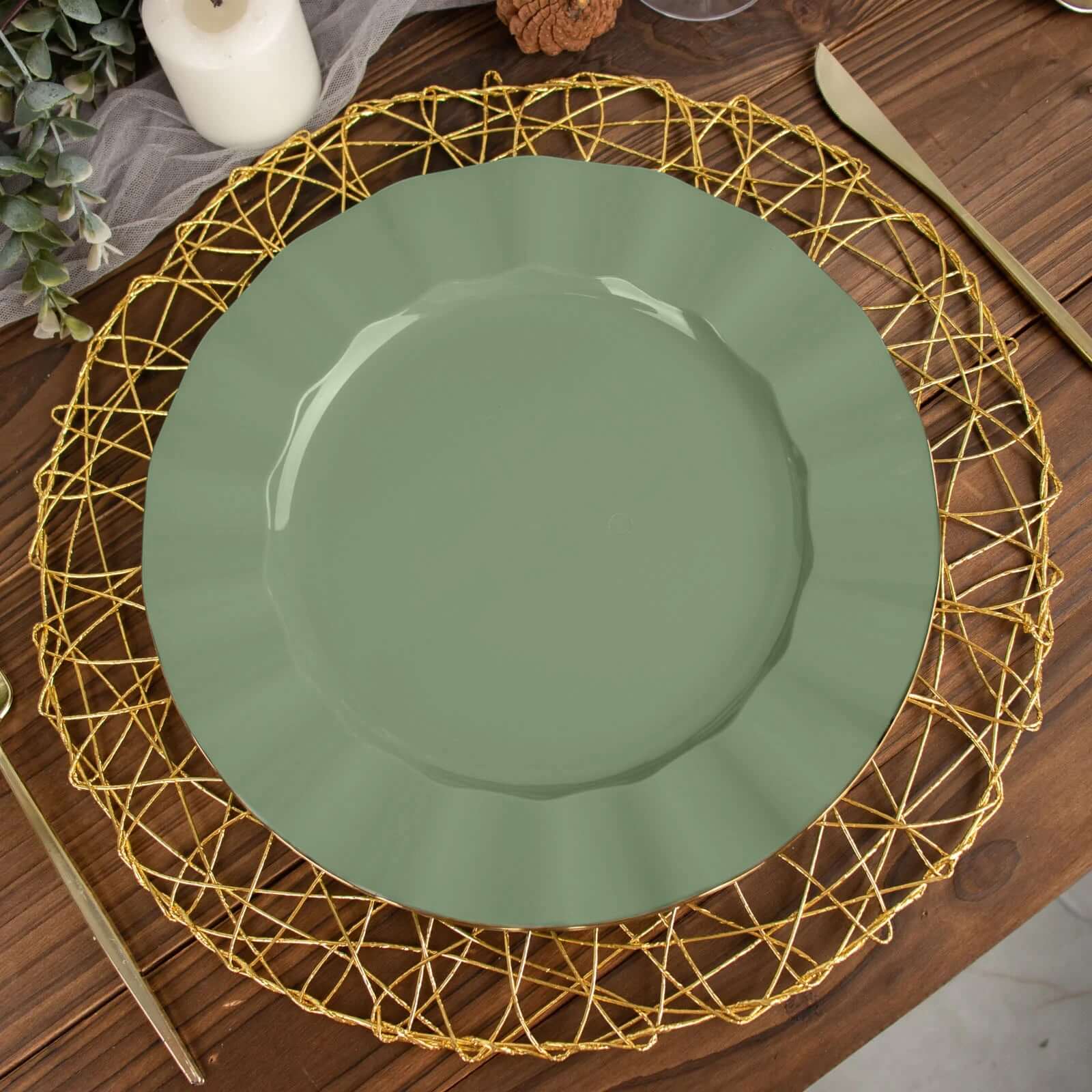 10-Pack Plastic Round Dinner Plates 11" Dusty Sage Green Ruffled Rim with Gold Edging - Heavy Duty Disposable Dinnerware - Image 6