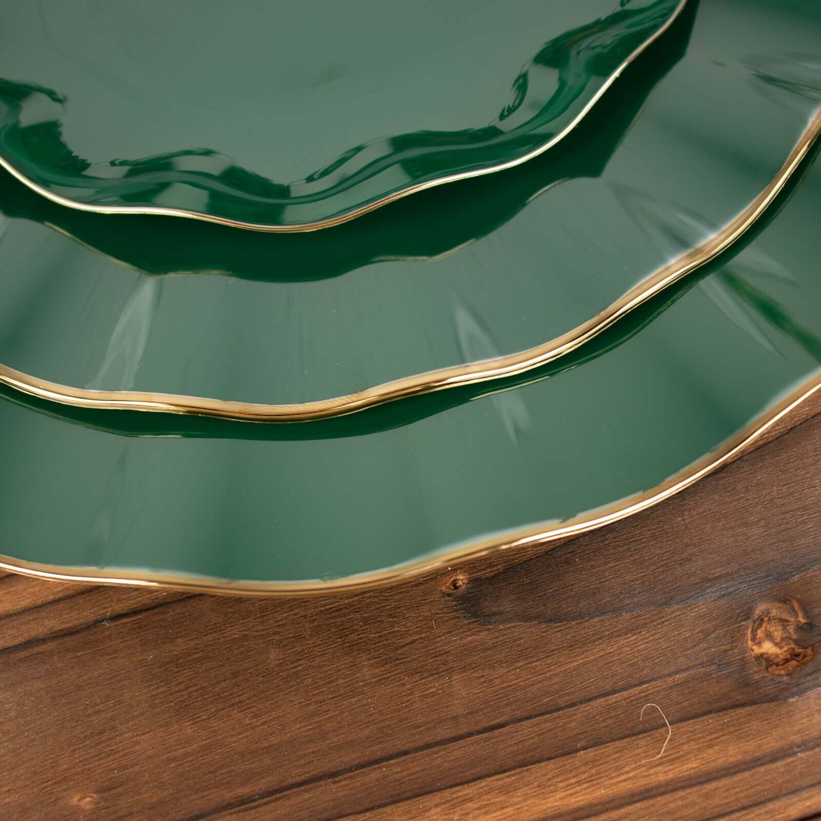10-Pack Plastic Round Dinner Plates 9" Hunter Emerald Green Ruffled Rim with Gold Edging - Heavy Duty Disposable Dinnerware - Image 9