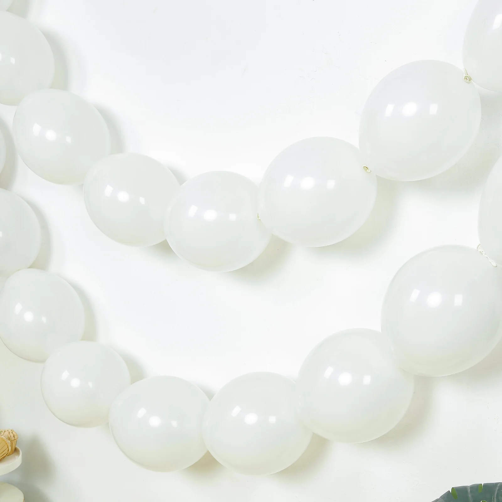 100 Pcs Biodegradable Quick Link Balloons 10" Matte Pastel White, Latex Linking Balloons for Balloon Chains, Garland, Arch, Backdrop & Wall Decor - Image 10