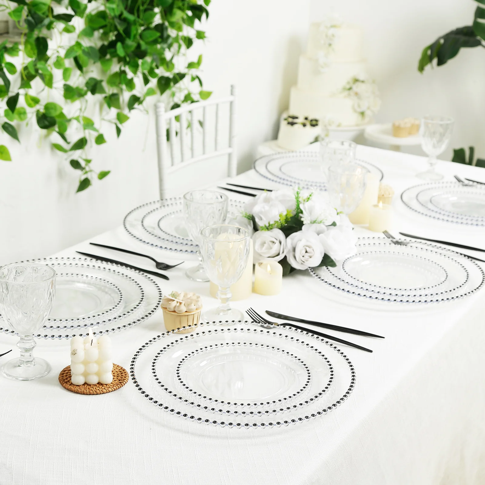 10-Pack Plastic Dessert Appetizer Plates in Clear with Black Beaded Rim, Disposable Round Salad Party Plates 8" - Image 6