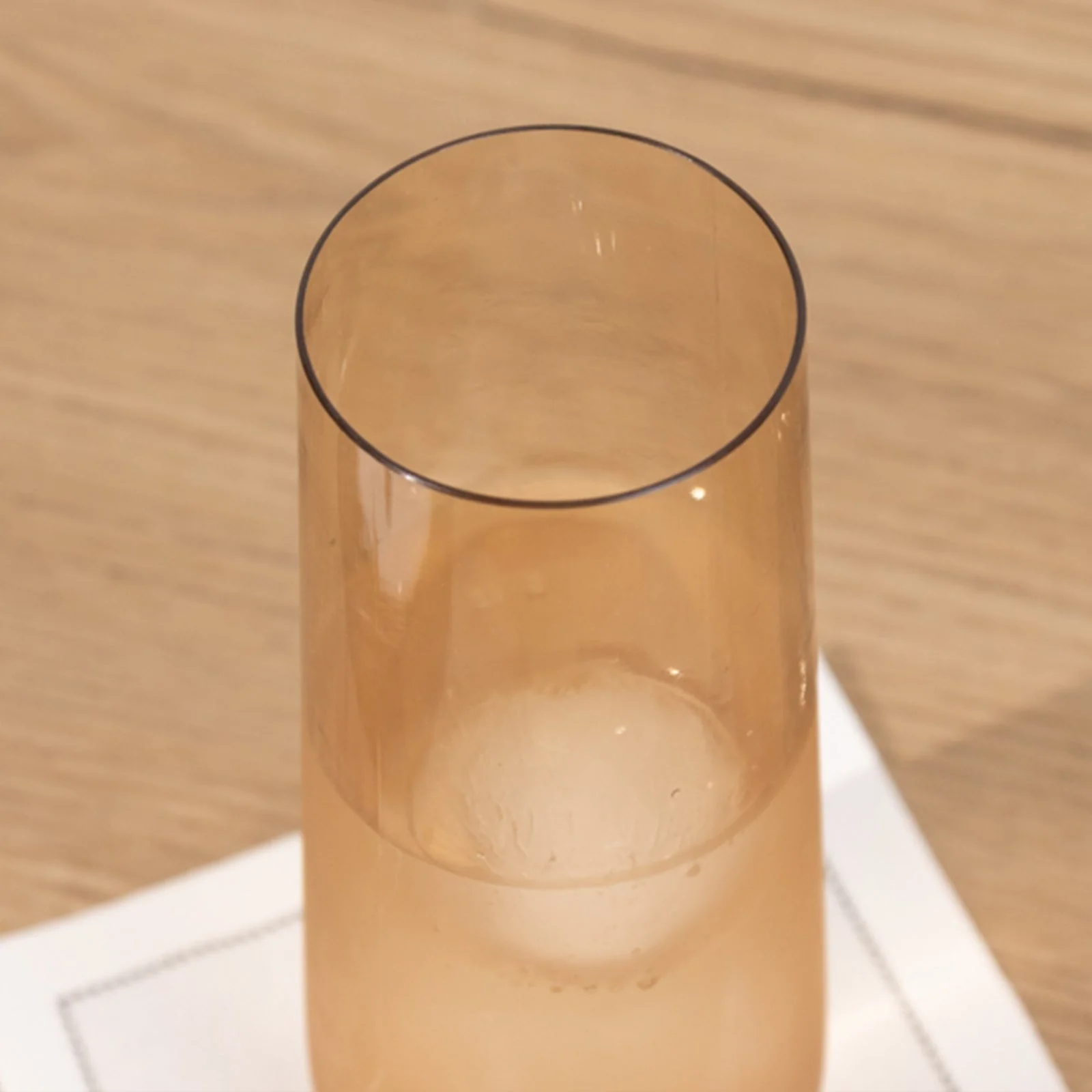 12 Pack Plastic Champagne Flutes in Amber Gold, Reusable Lightweight Champagne Glass 9oz - Image 11
