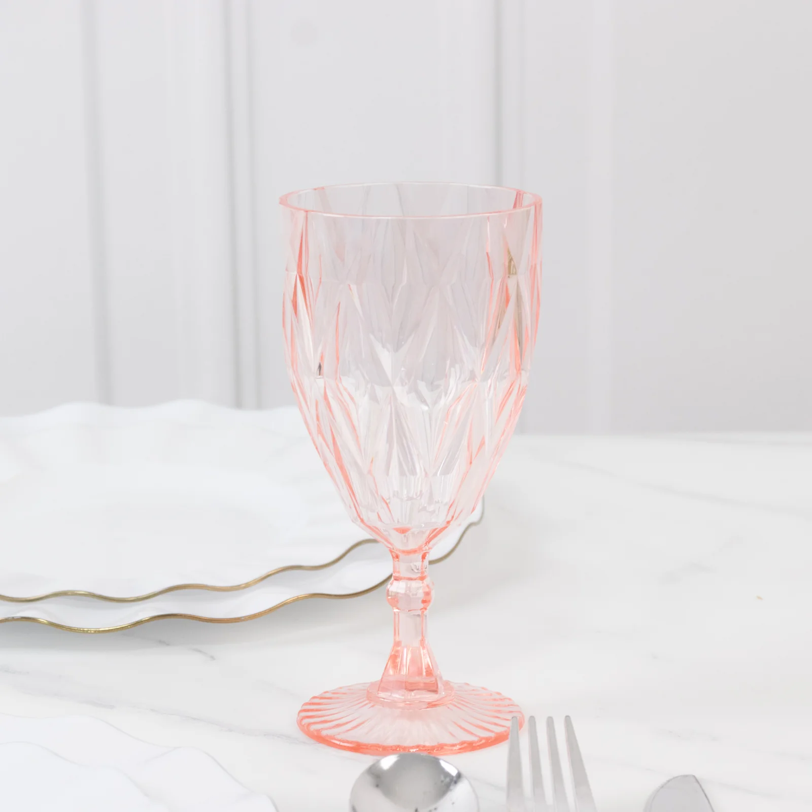 12 Pack Diamond Cut Vintage Plastic Wine Goblets – Blush 11oz Embossed Reusable Drink & Cocktail Glasses - Image 9