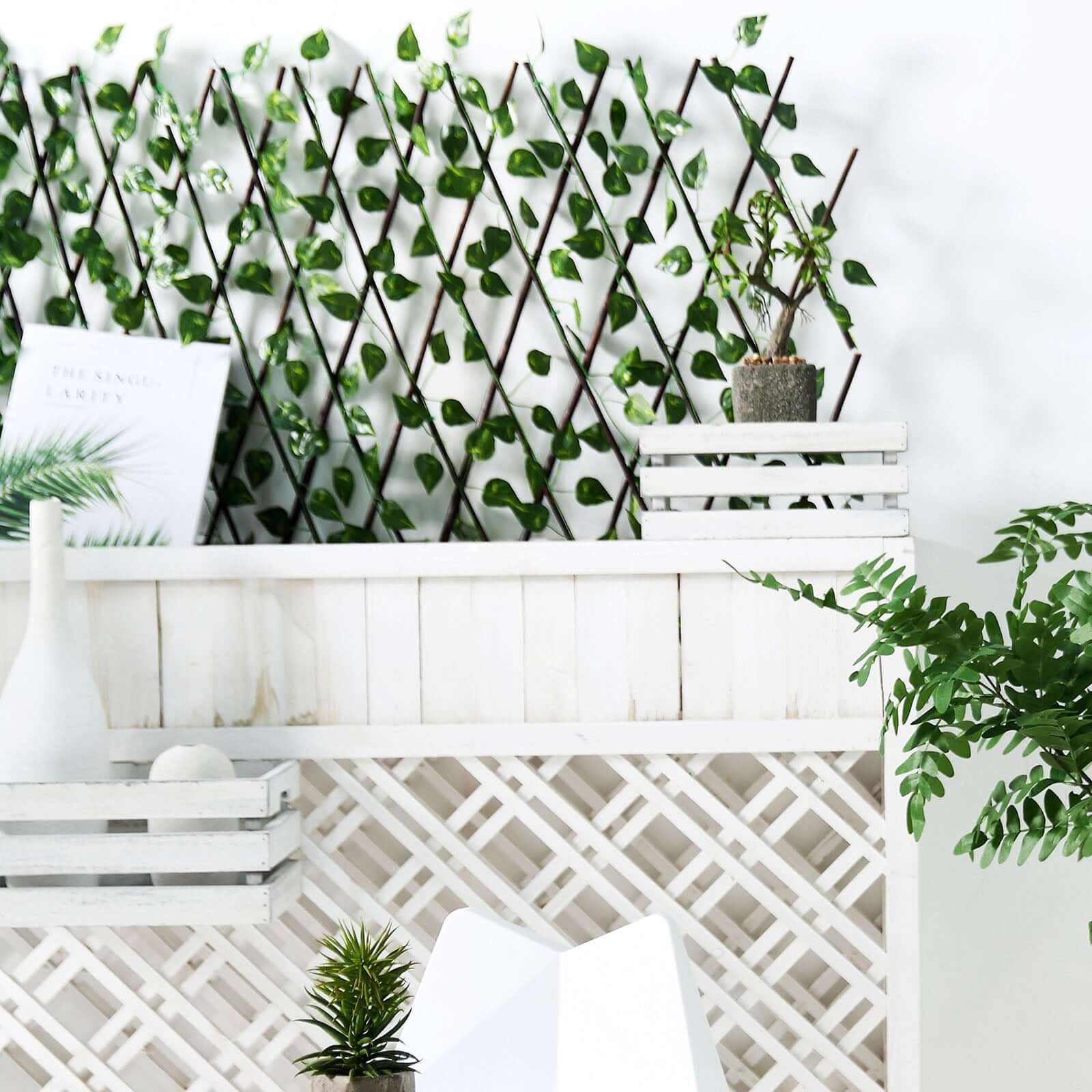 Expandable Wooden Lattice Fence With Artificial Ivy Leaf Trellis Vines, Accordion Backdrop Fencing 17"x95" - Image 7