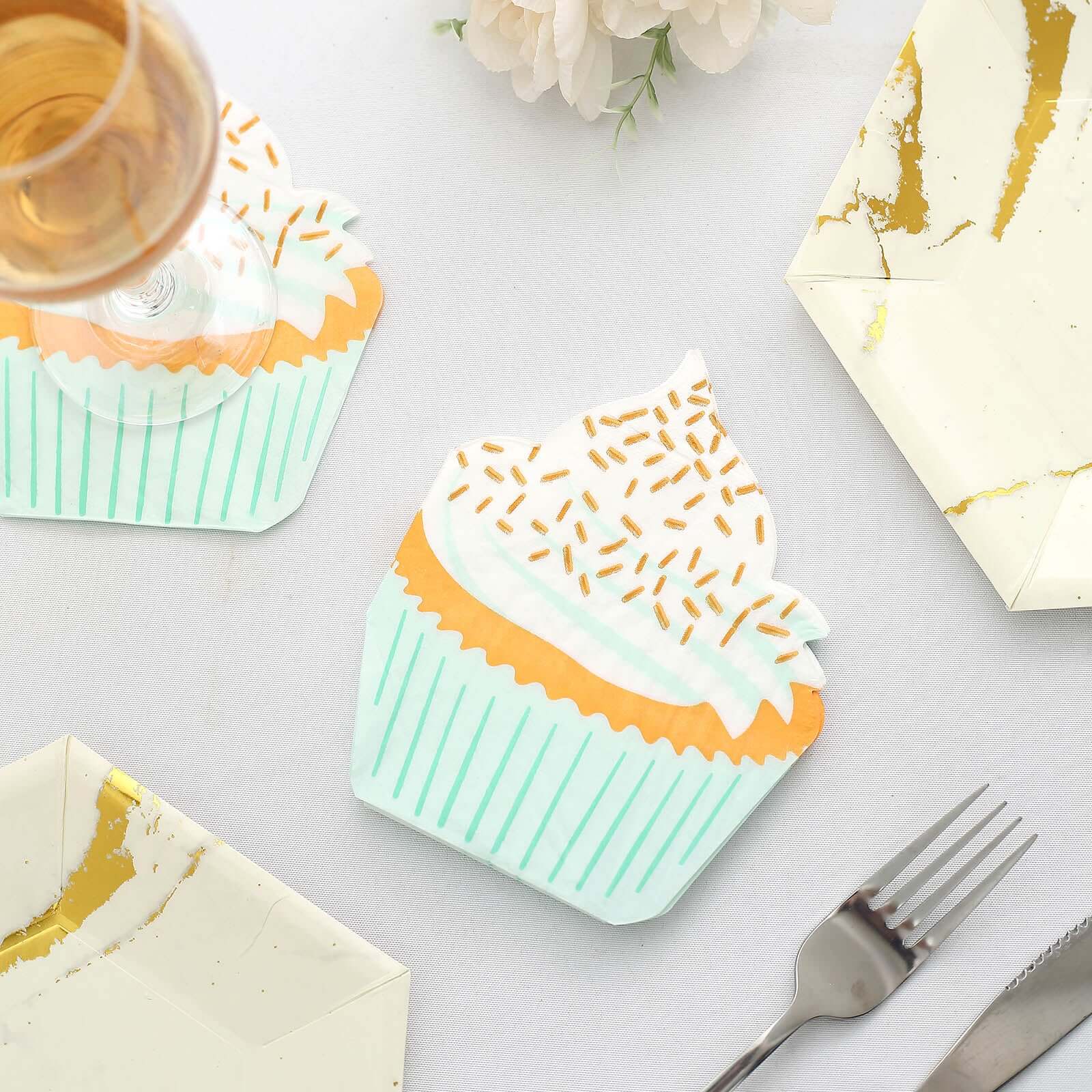 20-Pack Paper Cocktail Napkins 11"x9" Cupcake Design - Disposable Beverage Napkins for Parties - Image 6
