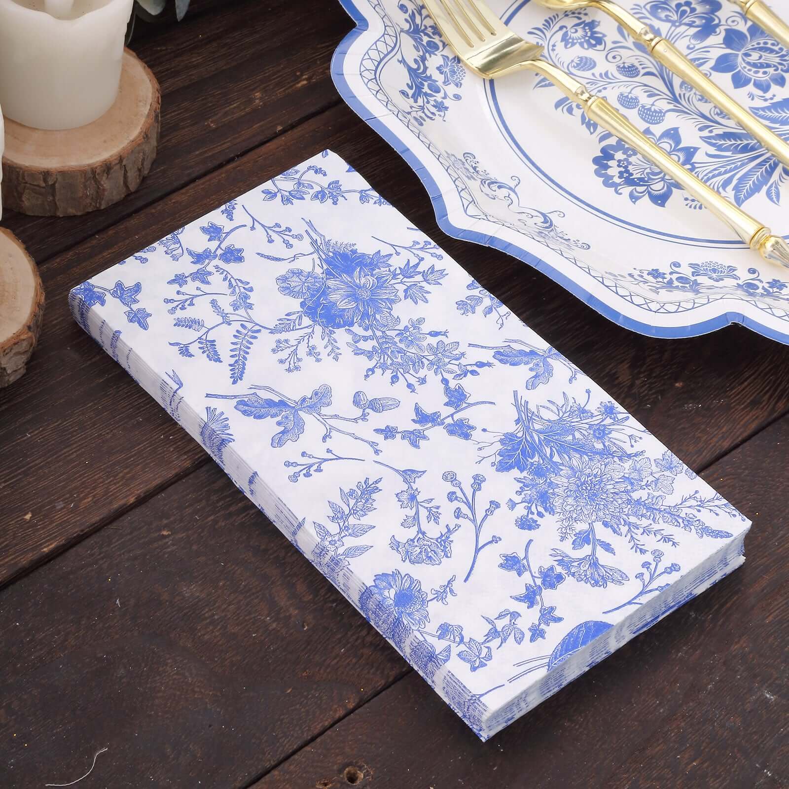 20-Pack Paper Dinner Napkins 2 Ply White/Blue with French Toile Pattern - Soft and Absorbent Disposable Napkins - Image 6