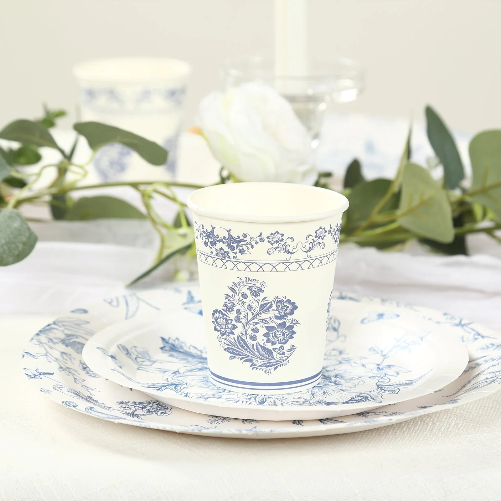 24 Pack Paper Cups in White Royal Blue Damask Floral Pattern, Elegant Disposable Party Cups - 9oz - Image 4