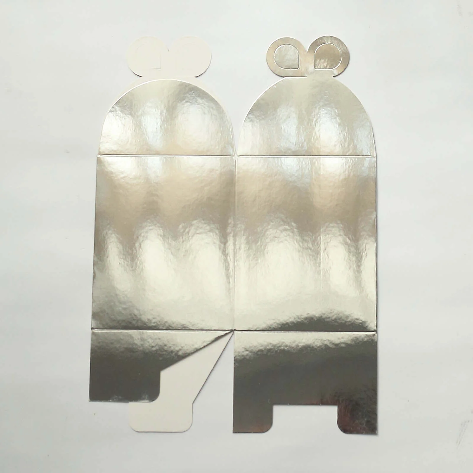 25 Pack Metallic Silver Butterfly Top Premium Candy Gift Boxes, Cardstock Party Favor Boxes 250 GSM - Image 10