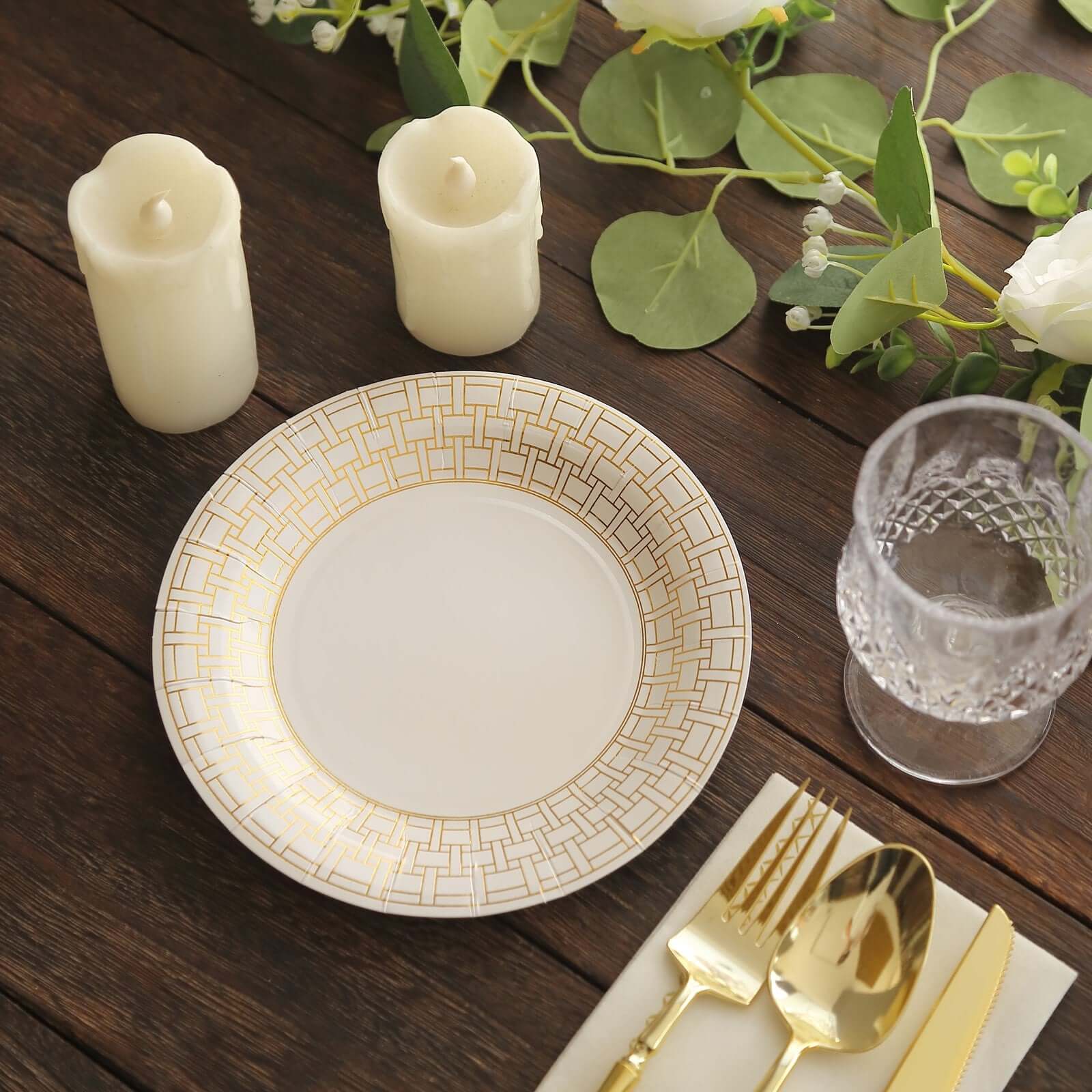 25-Pack Paper Round Dessert Plates 7" White with Gold Basketweave Rim - Disposable Appetizer Salad Plates for Stylish Soirées & Festive Brunches - Image 9