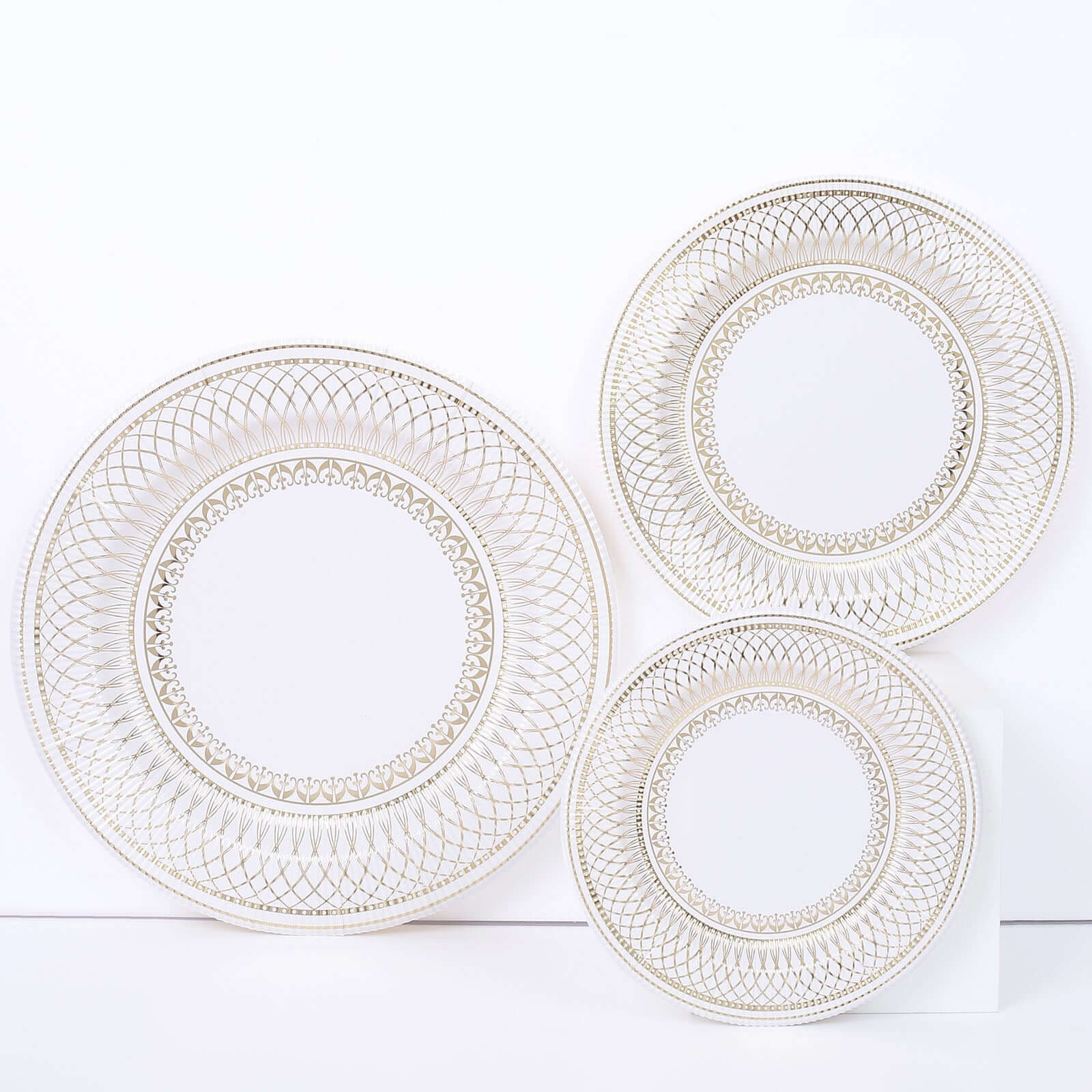 25-Pack Paper Round Dessert Plates 8" Gold And White Vintage Porcelain Style - 300GSM Heavy Duty Disposable Salad Appetizer Plates for Classy Themes & Celebrations - Image 5