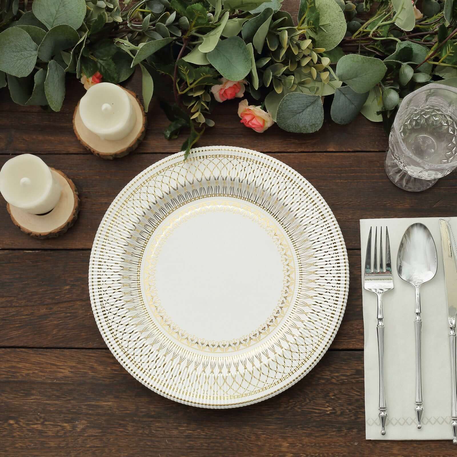 25-Pack Paper Round Dinner Plates 10" Gold And White Vintage Porcelain Style - 300GSM Heavy Duty Disposable Party Plates for Classy Themes & Celebrations - Image 4