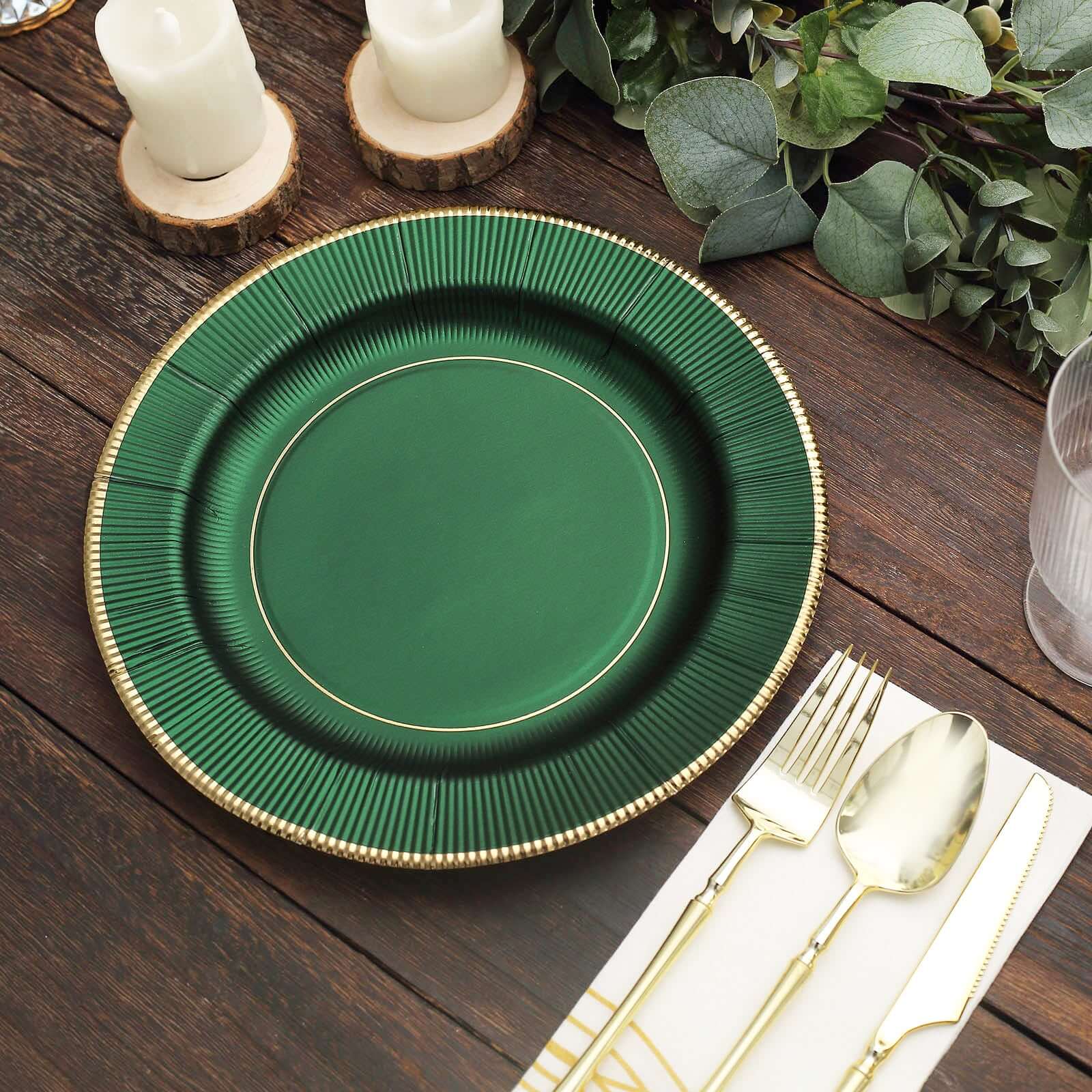 25-Pack Paper Round Dinner Plates 10" Hunter Emerald Green Sunray Design with Gold Rim - 350GSM Heavy Duty Disposable Party Plates - Image 10
