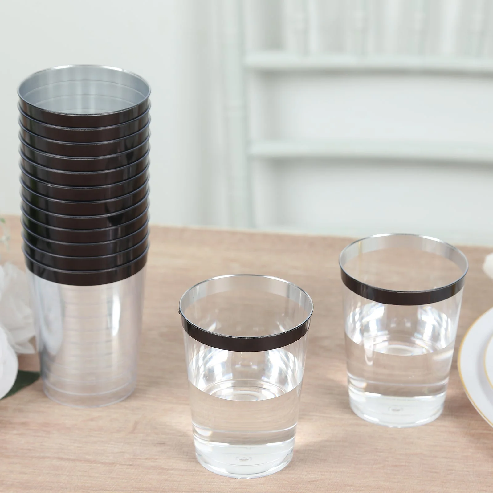 25-Pack Plastic Tumbler Cups 10oz Clear with Black Rim - Disposable Crystal Drinking Glasses for Parties - Image 7