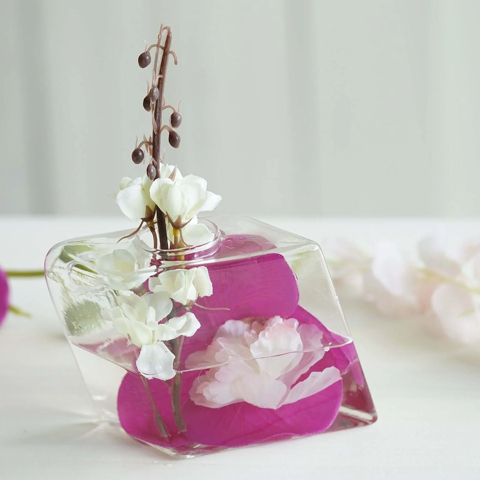 3-Pack Glass Wall Vase Rhombus Design Hanging Indoor Planters - Stylish Wall Mounted Terrariums for Home Decor - Image 10