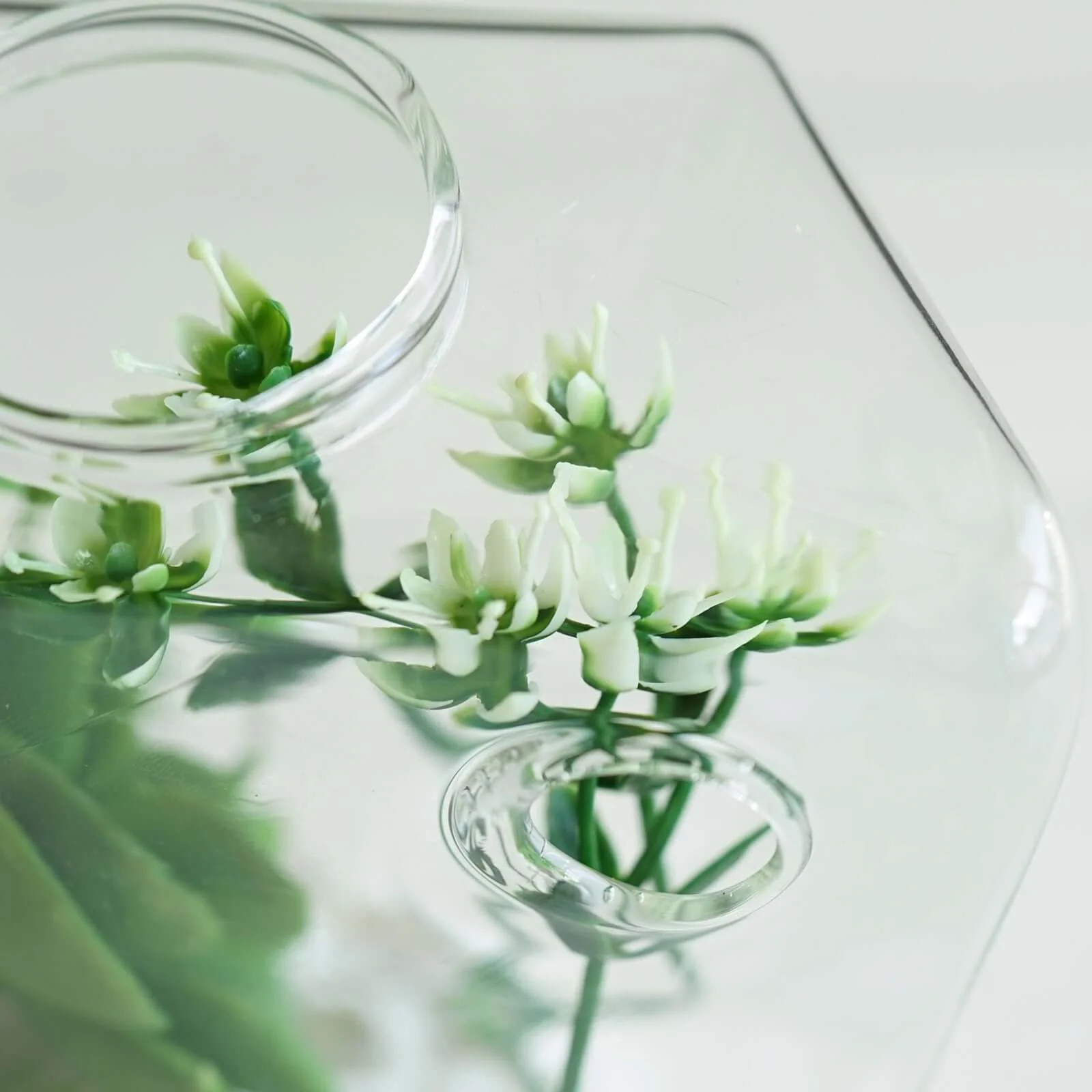 3-Pack Glass Wall Vase Rhombus Design Hanging Indoor Planters - Stylish Wall Mounted Terrariums for Home Decor - Image 19