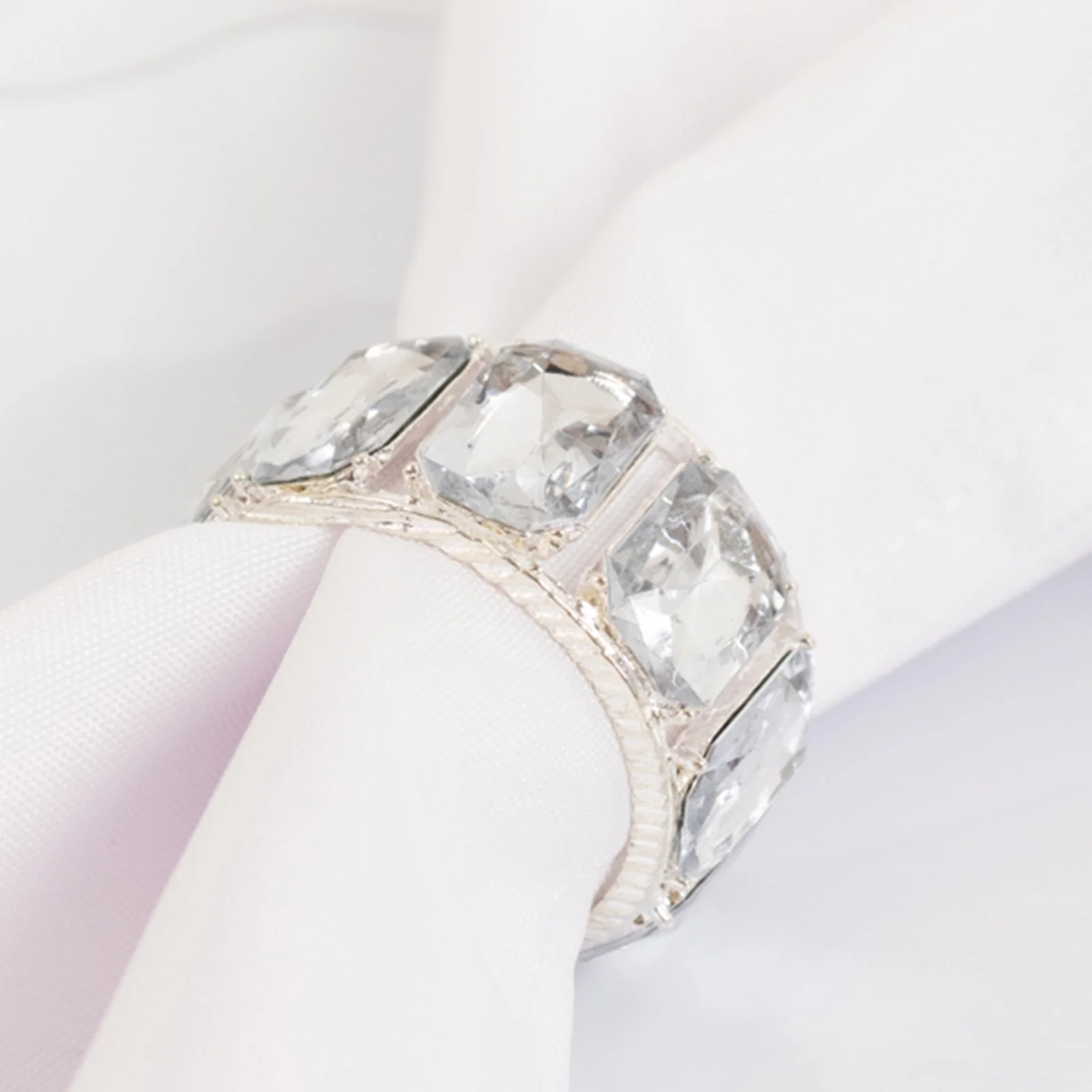 4 Pack Crystal Diamond Gem Napkin Rings, Elegant Decorative Napkin Holders for Table Settings - Image 7