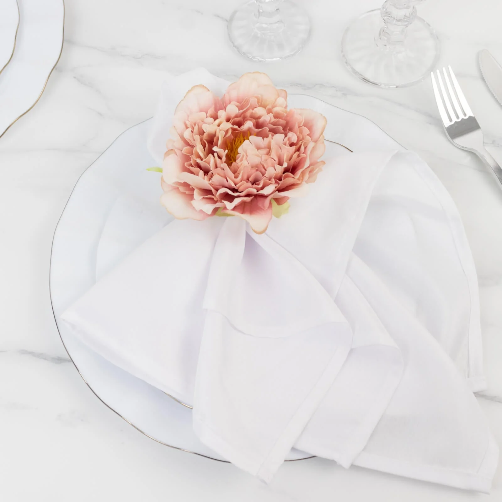 4-Pack Napkin Rings with Silk Peony Flower – Pink Floral Napkin Holders for Dinner Table Settings & Décor - Image 4