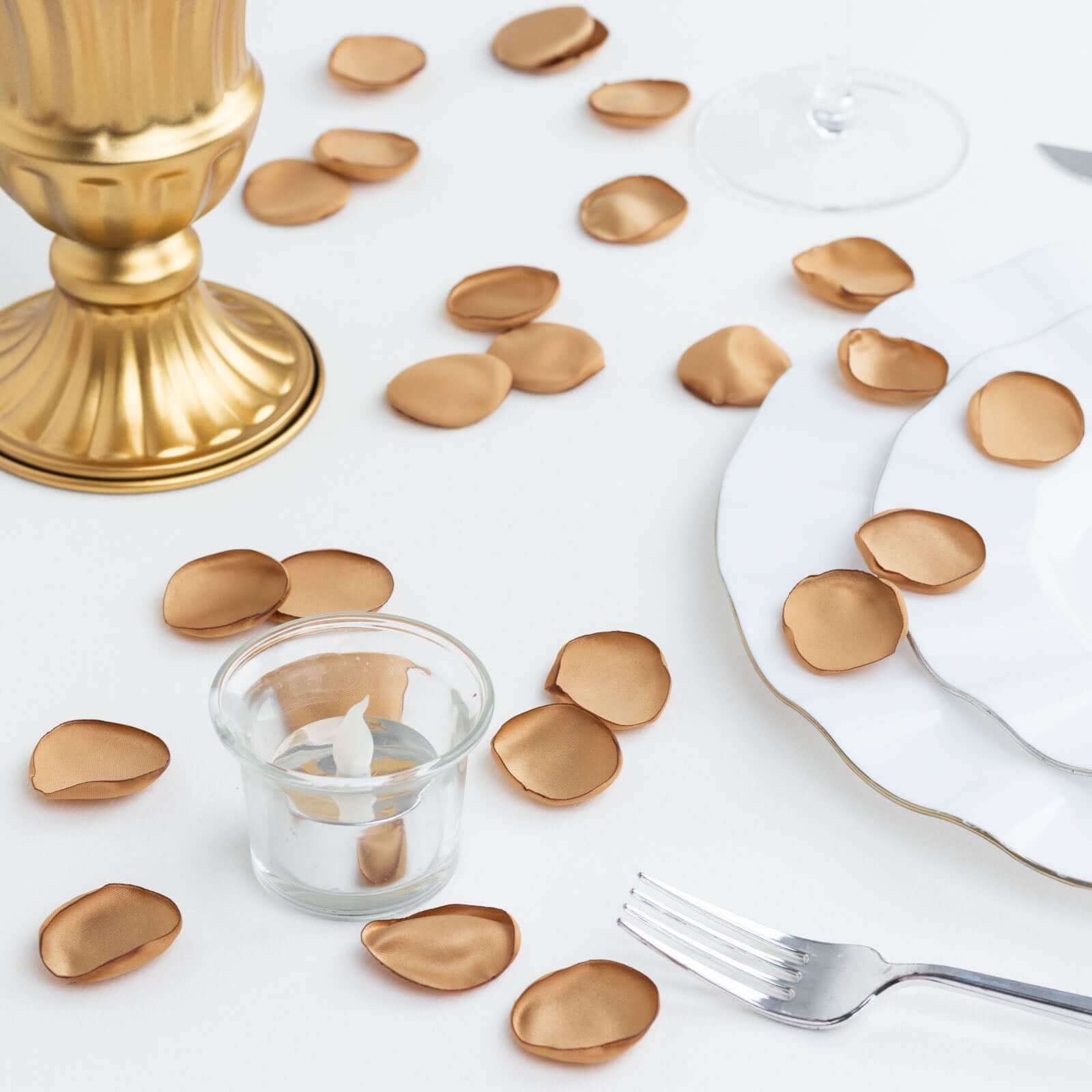 400-Pack Silk Rose Petals Confetti 2" Round Gold Matte - Life-Like Flower Petals for Table Decor - Image 13