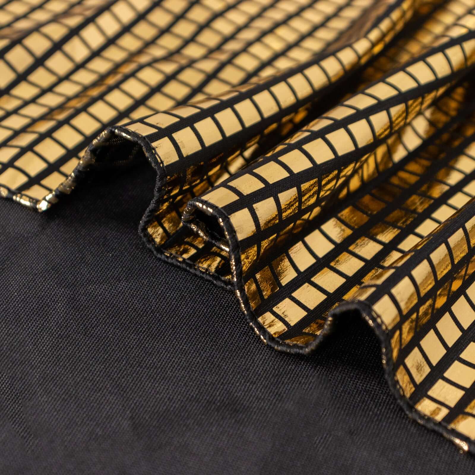 5 Pack Polyester Napkins 20"x20" Black with Shiny Gold Foil Dinner Napkins for Glam Disco & Dance Themes - Image 3