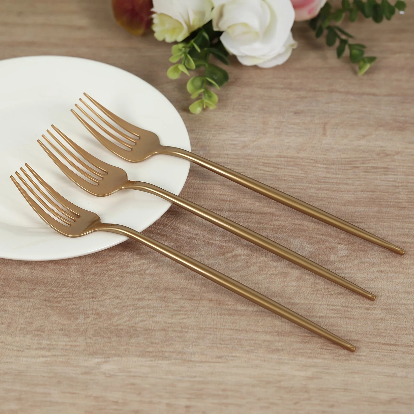 50-Pack Plastic Forks Gold - Heavy Duty Premium Disposable Sleek Dinner Flatware - Image 3