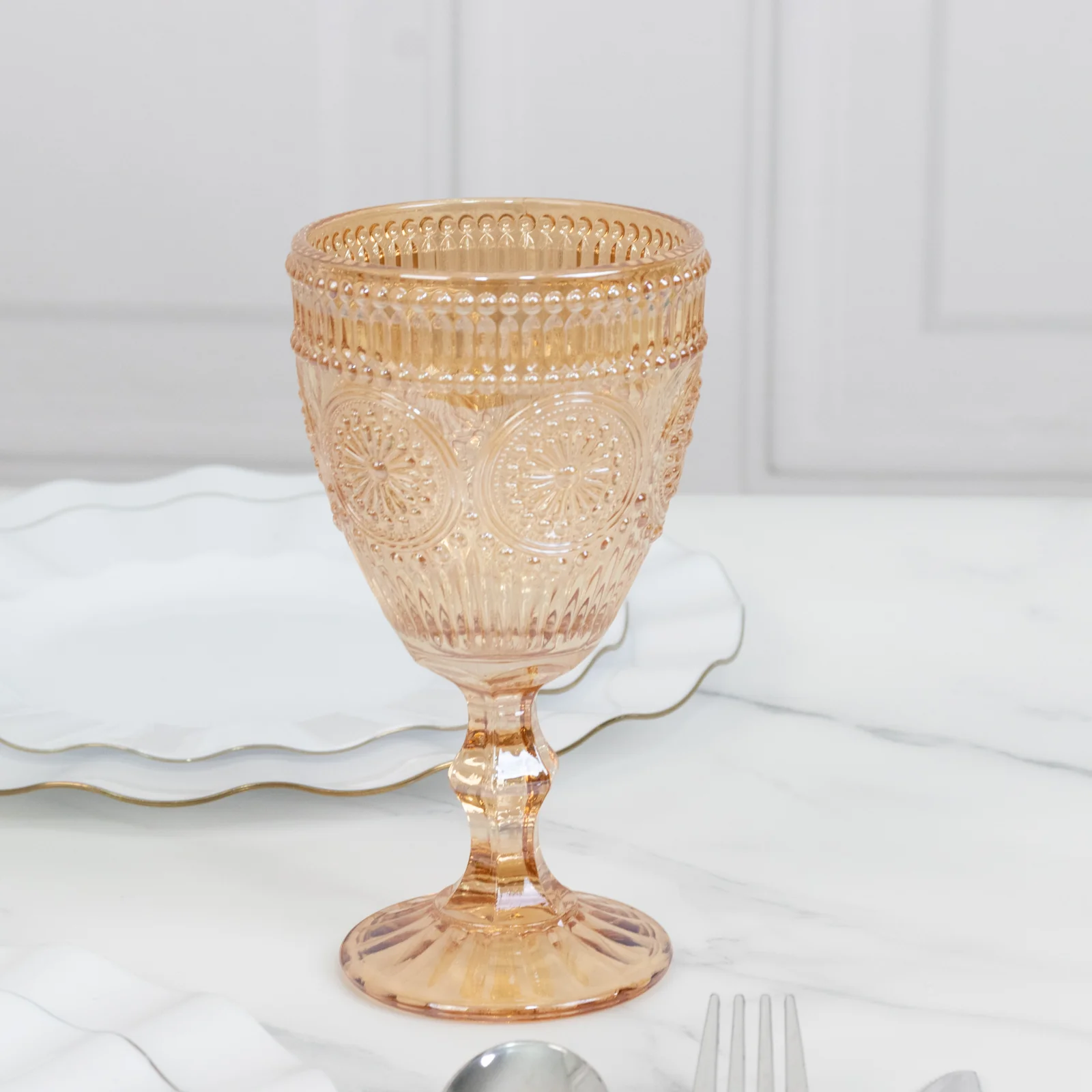 6-Pack Vintage Embossed Glass Goblets 11oz – Amber Gold Floral Pattern Wine & Cocktail Glasses - Image 6