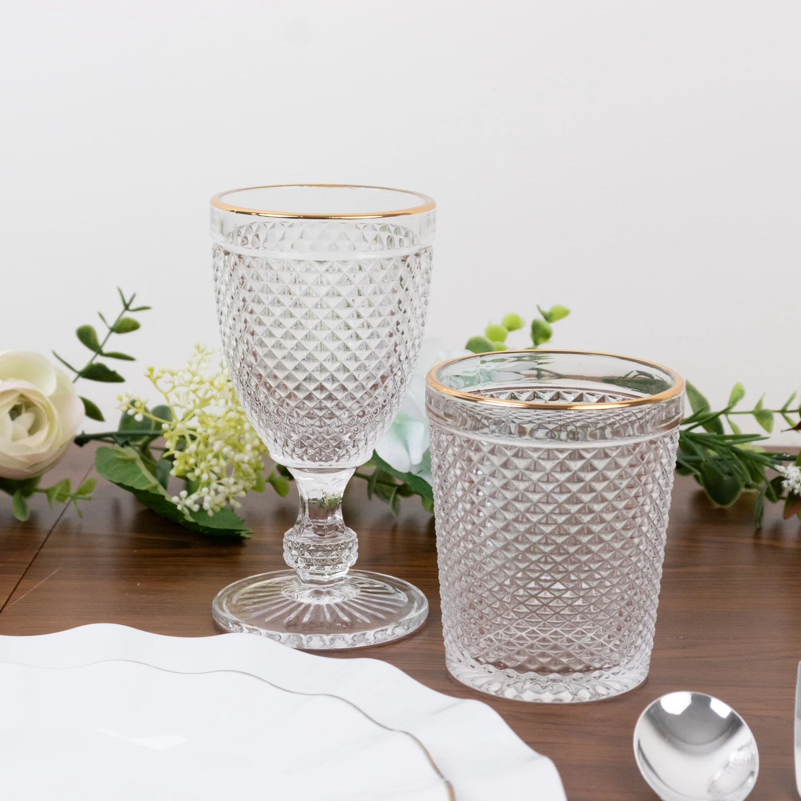6-Pack Glass Wine Goblets 8oz Clear with Gold Rim and Embossed Diamond Pattern 6" - Vintage Short Stem Cocktail Glasses - Image 5