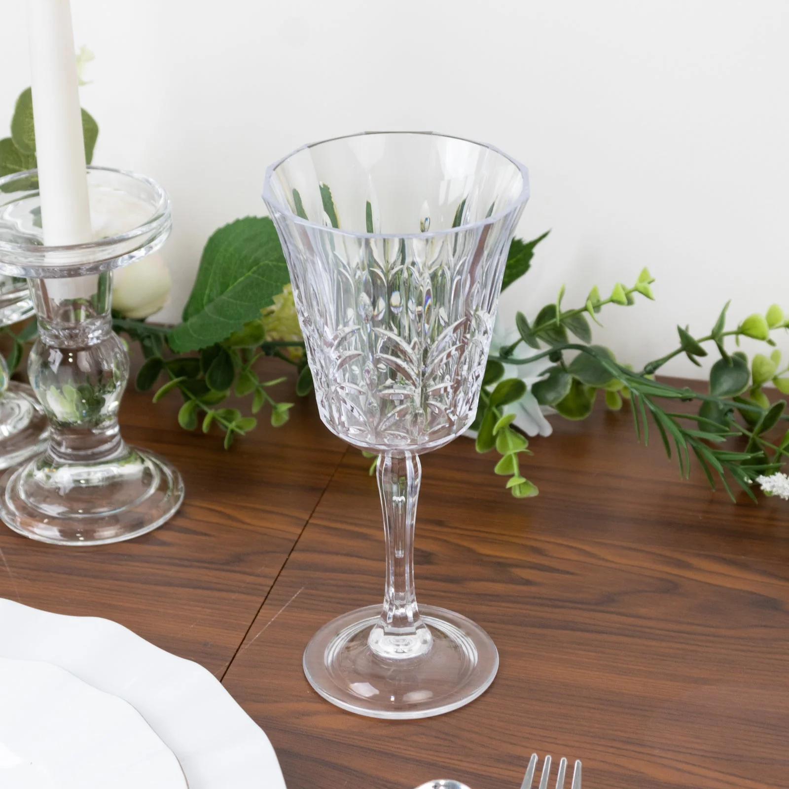 6 Pack Shatterproof Plastic Wine Glasses Clear with Embossed Leaf Pattern, 10oz Reusable Cocktail Glasses - 8" - Image 2