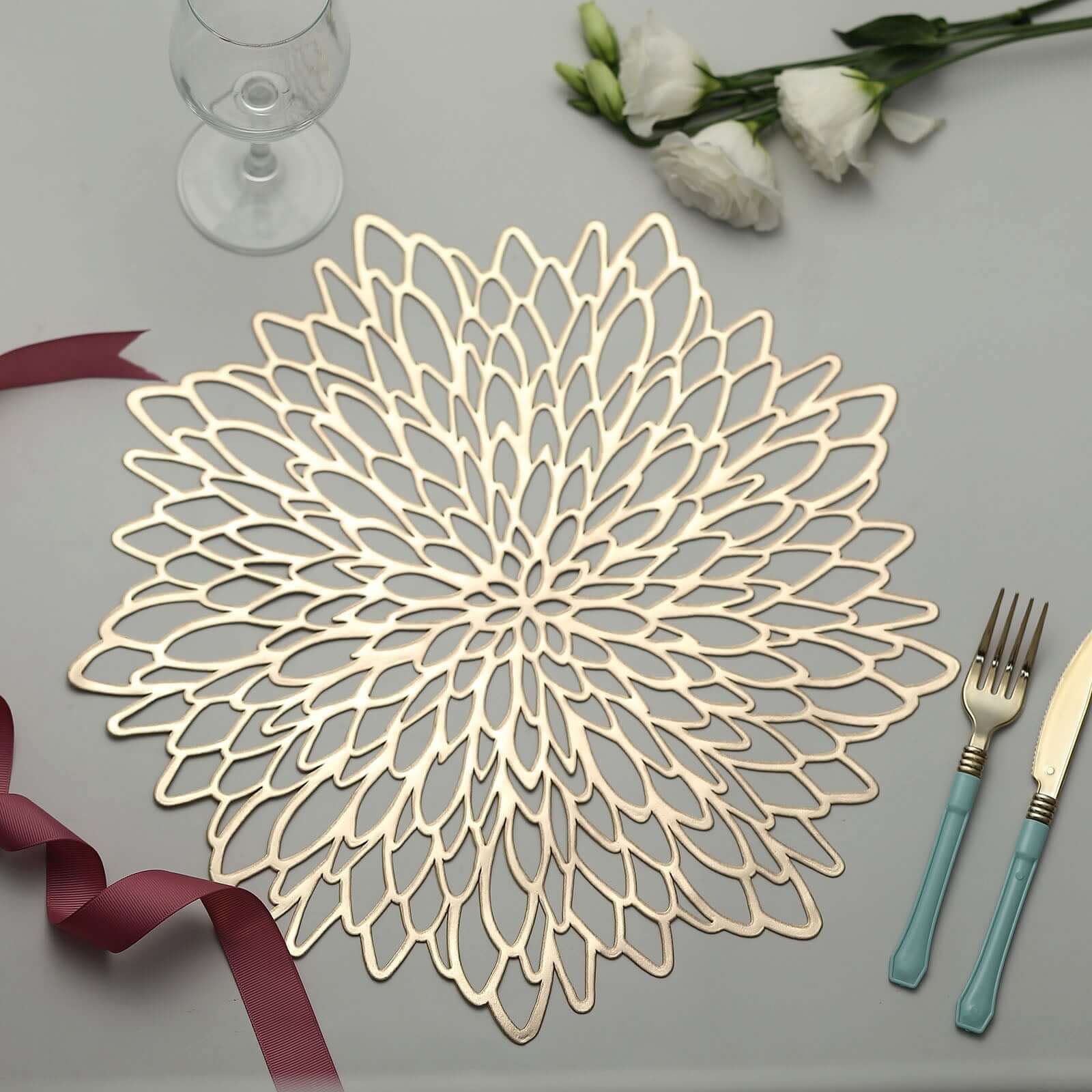 6-Pack Vinyl Dining Table Mats 15" Floral Round Design Gold - Non-Slip and Stylish Dining Decor - Image 2