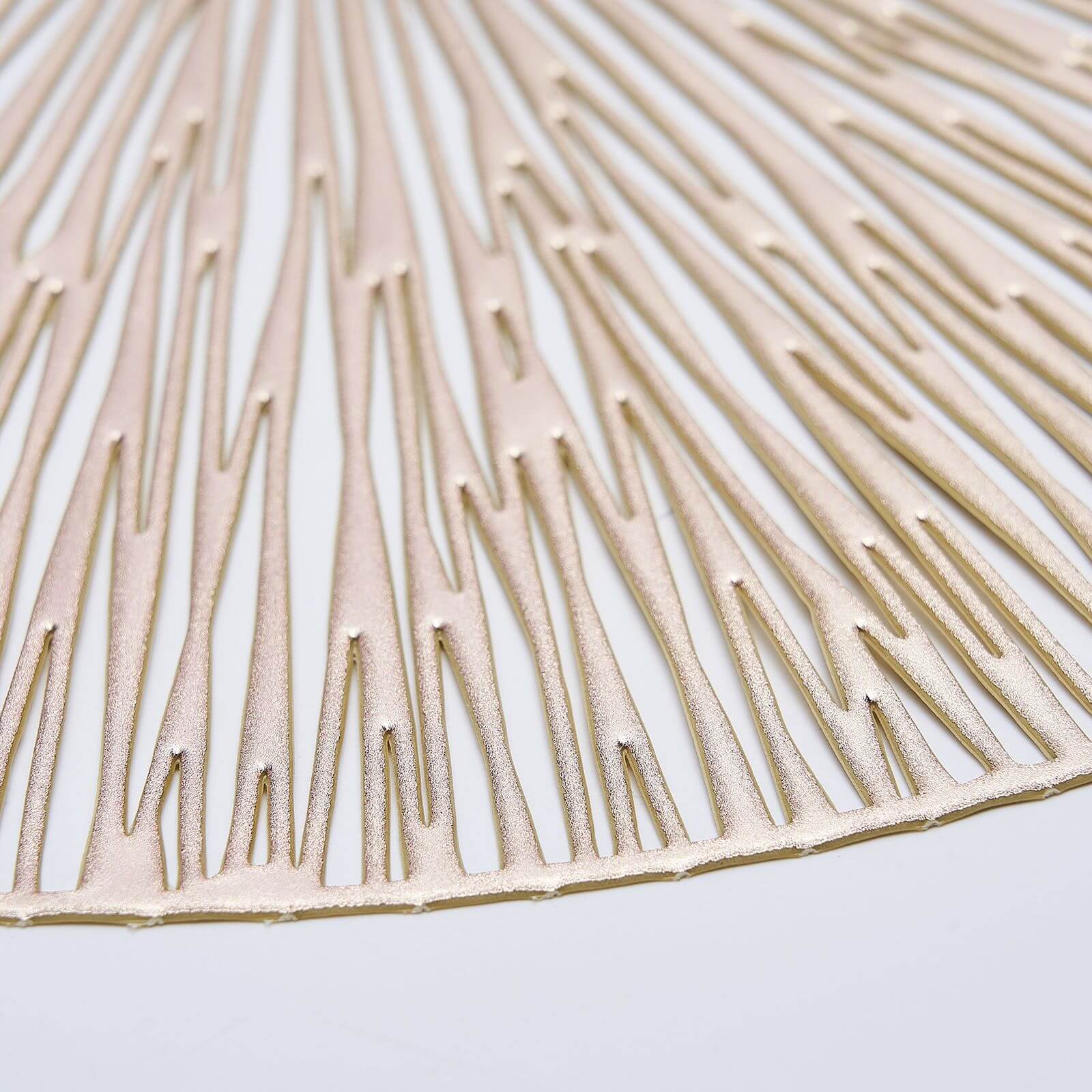 6-Pack Vinyl Dining Table Mats 15" Spiked Round Design Gold - Metallic Non-Slip and Decorative - Image 8
