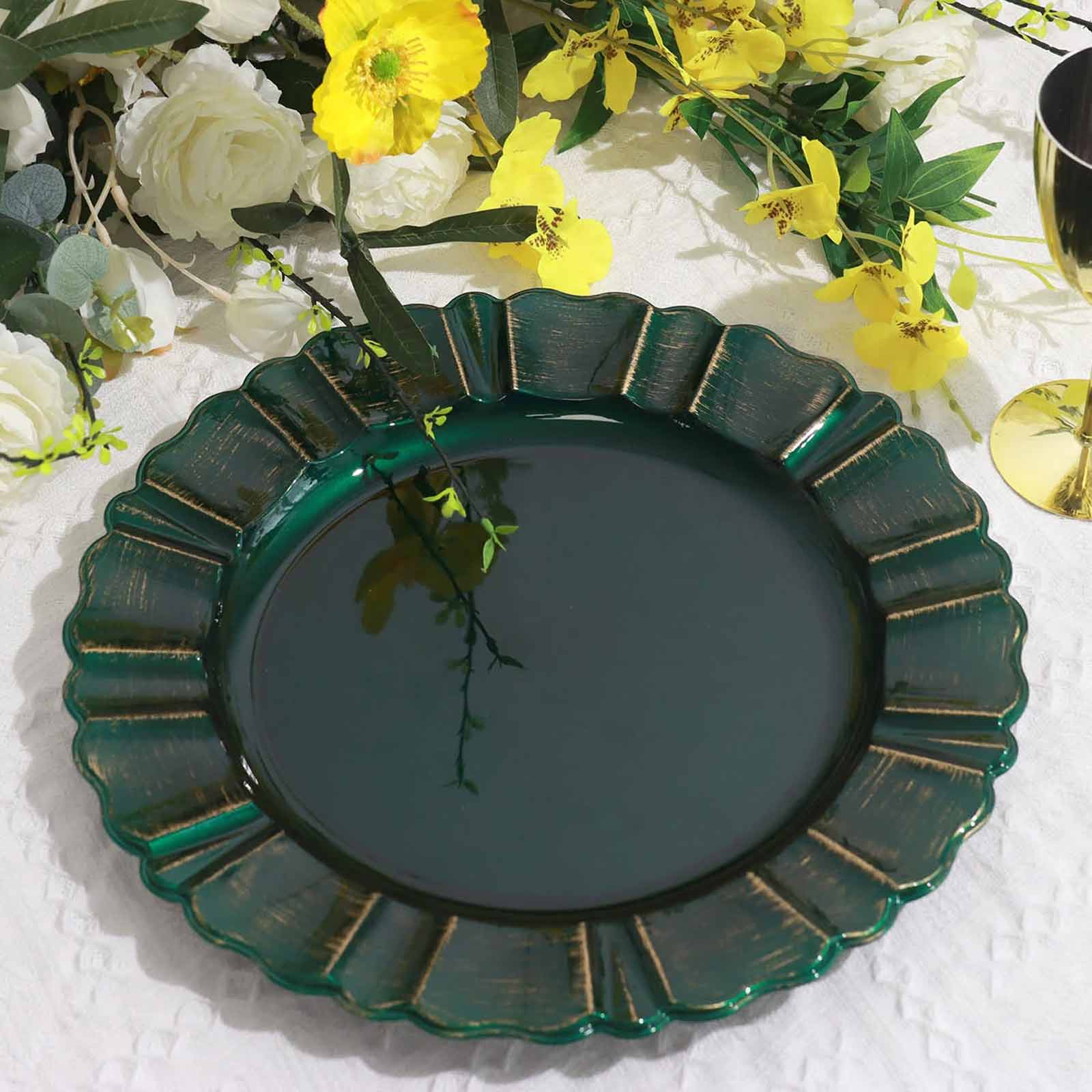 6-Pack Acrylic Plastic Charger Plates 13" Round Hunter Emerald Green with Gold Brushed Wavy Scalloped Rim - Dinner Charger Tableware - Image 8
