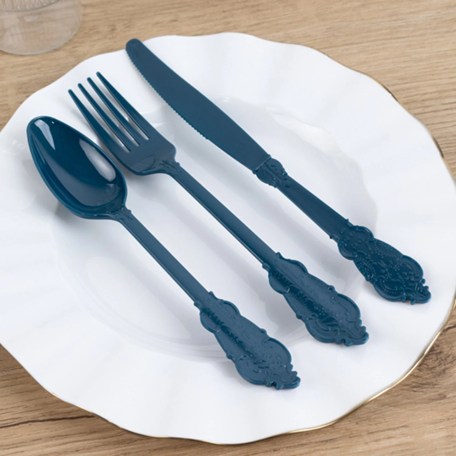72 Pcs Plastic Silverware Set Navy Blue in Baroque Style - Heavy Duty Disposable Knife, Fork, and Spoon Set - Image 10