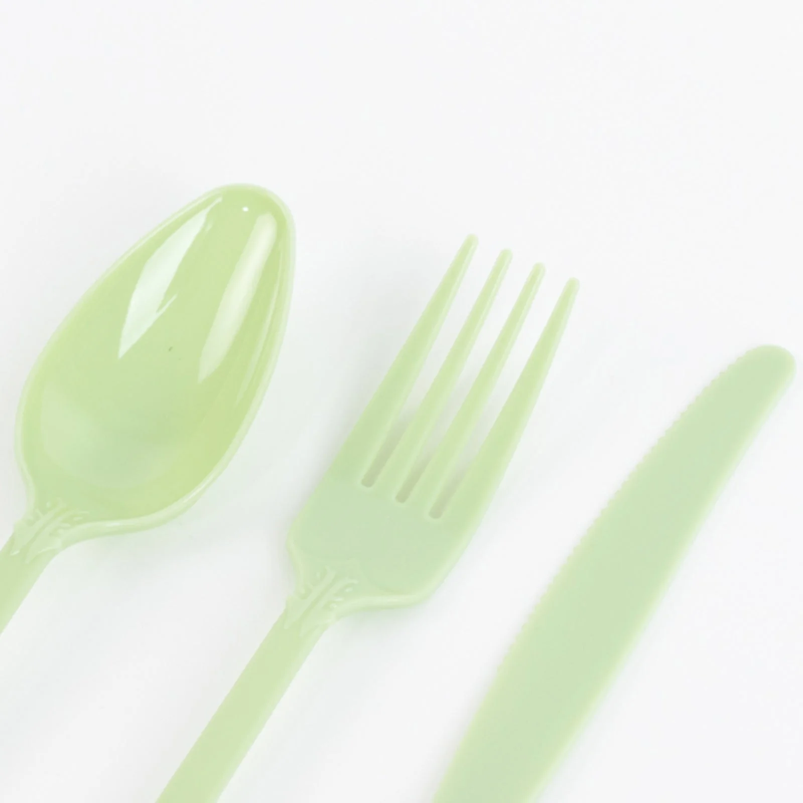 72 Pcs Plastic Silverware Set Sage Green in Baroque Style - Heavy Duty Disposable Knife, Fork, and Spoon Set - Image 10