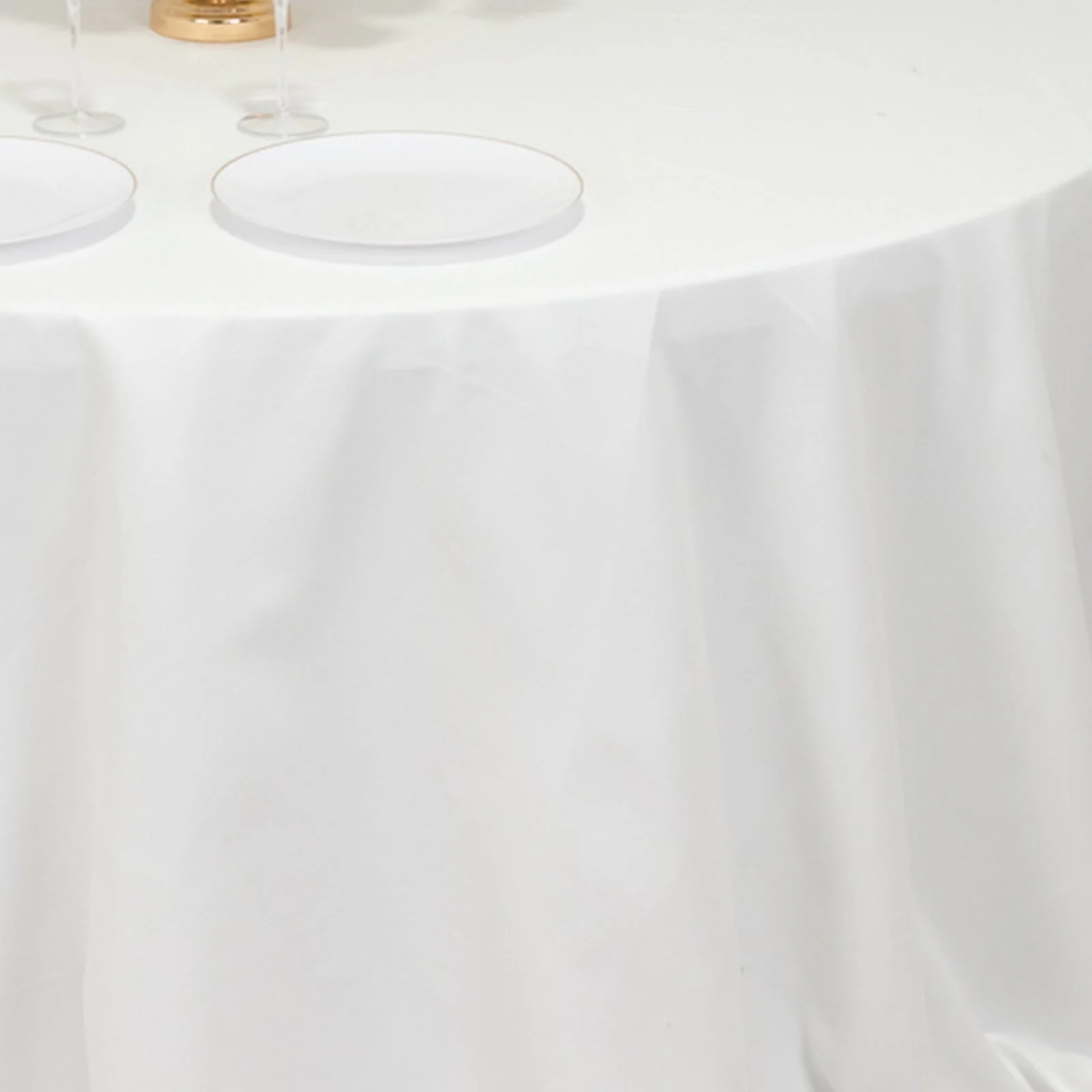 Cotton Blend Round Tablecloth 132" White - Wrinkle-Resistant Finish Seamless Table Cover for Banquets and Gatherings - Image 7