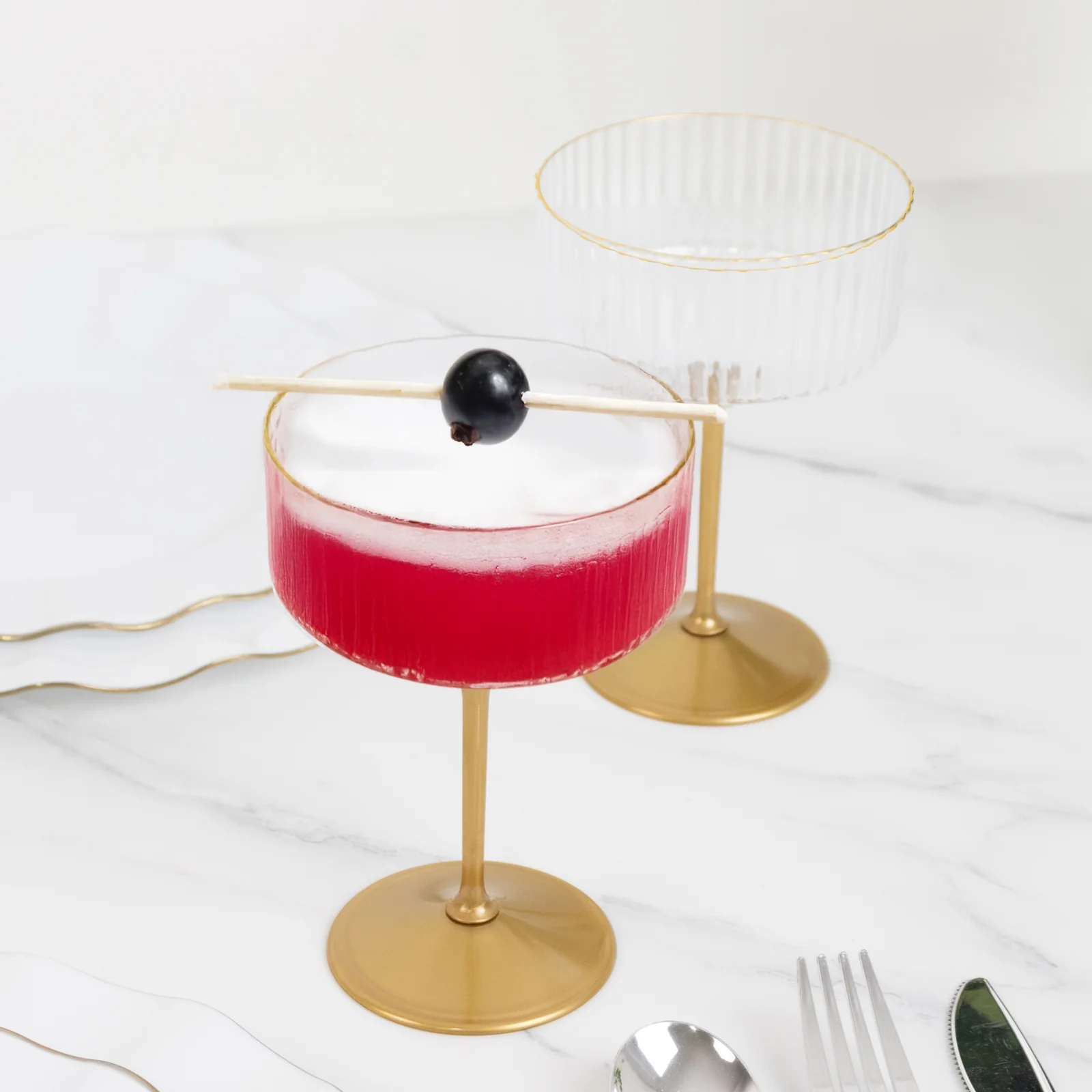 24-Pack Premium Disposable Cocktail Glasses – 10oz Clear Ribbed Plastic Coupe Champagne Cups with Gold Detachable Stem & Base – Party & Event Drinkware. New Limited-Time Offer!