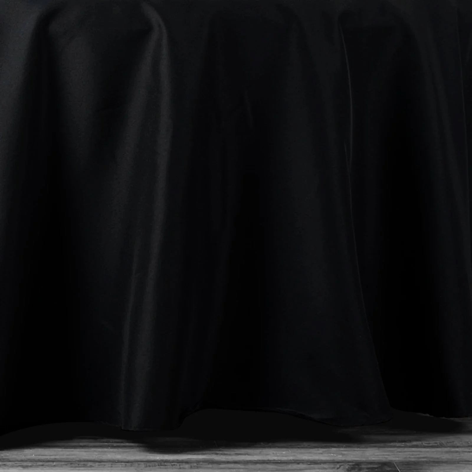 Fire Retardant Premium Polyester Round Tablecloth 108" Black - Wrinkle-Resistant and Safety Certified Table Cover for Events & Gatherings - Image 5
