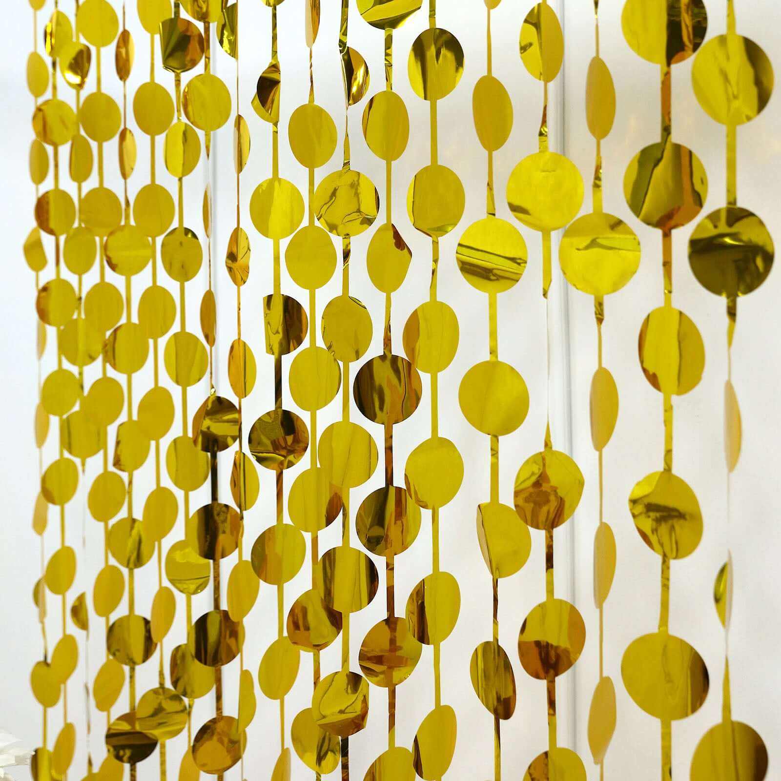 Gold Round Chain Foil Fringe Curtain Party Backdrop, Metallic Gold Tinsel Streamer Party Decor - Door Window Foil Curtain 3ftx6.5ft - Image 7