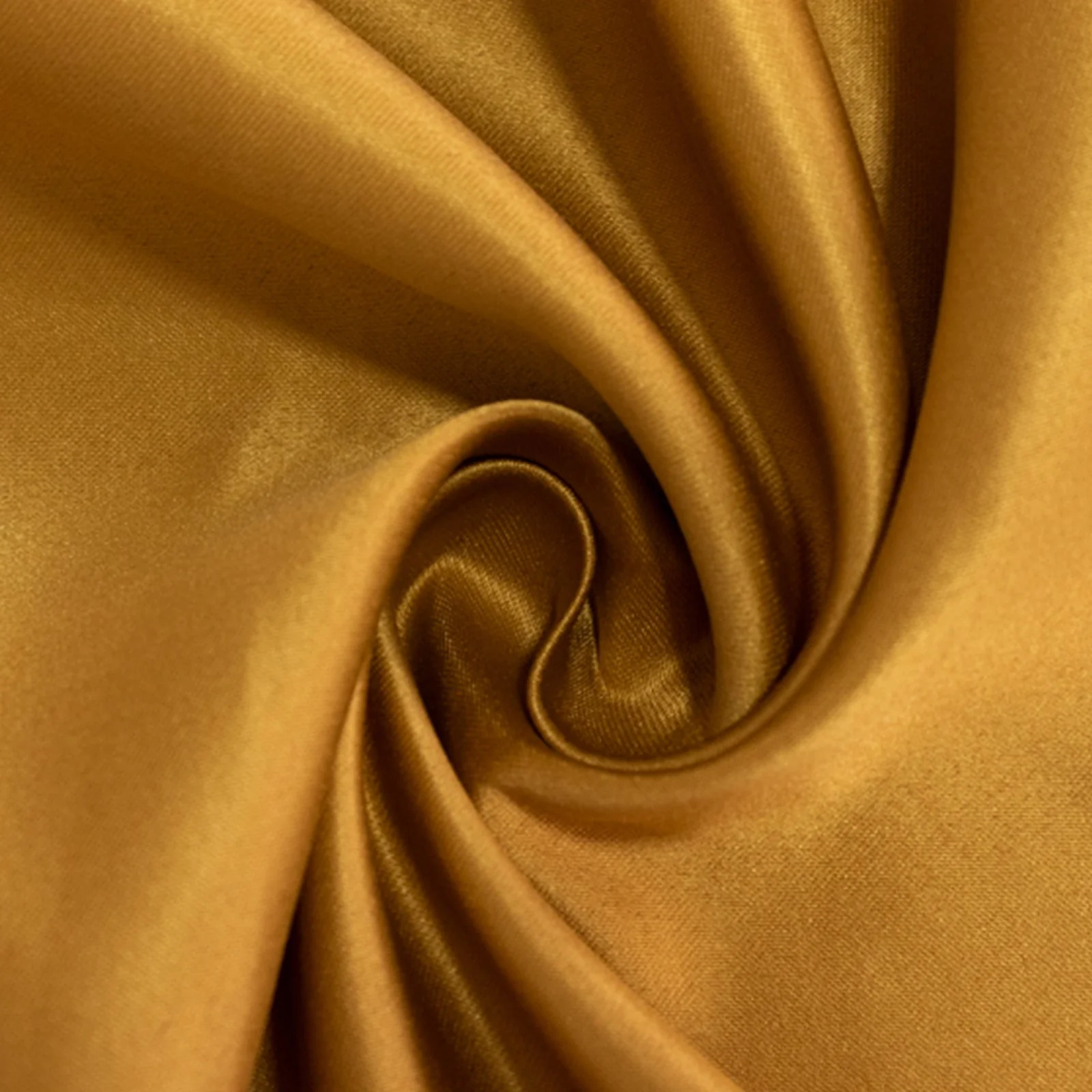 Lamour Satin Rectangle Tablecloth 90"x132" Gold - Exquisite Seamless Table Cover for Upscale Events - Image 7
