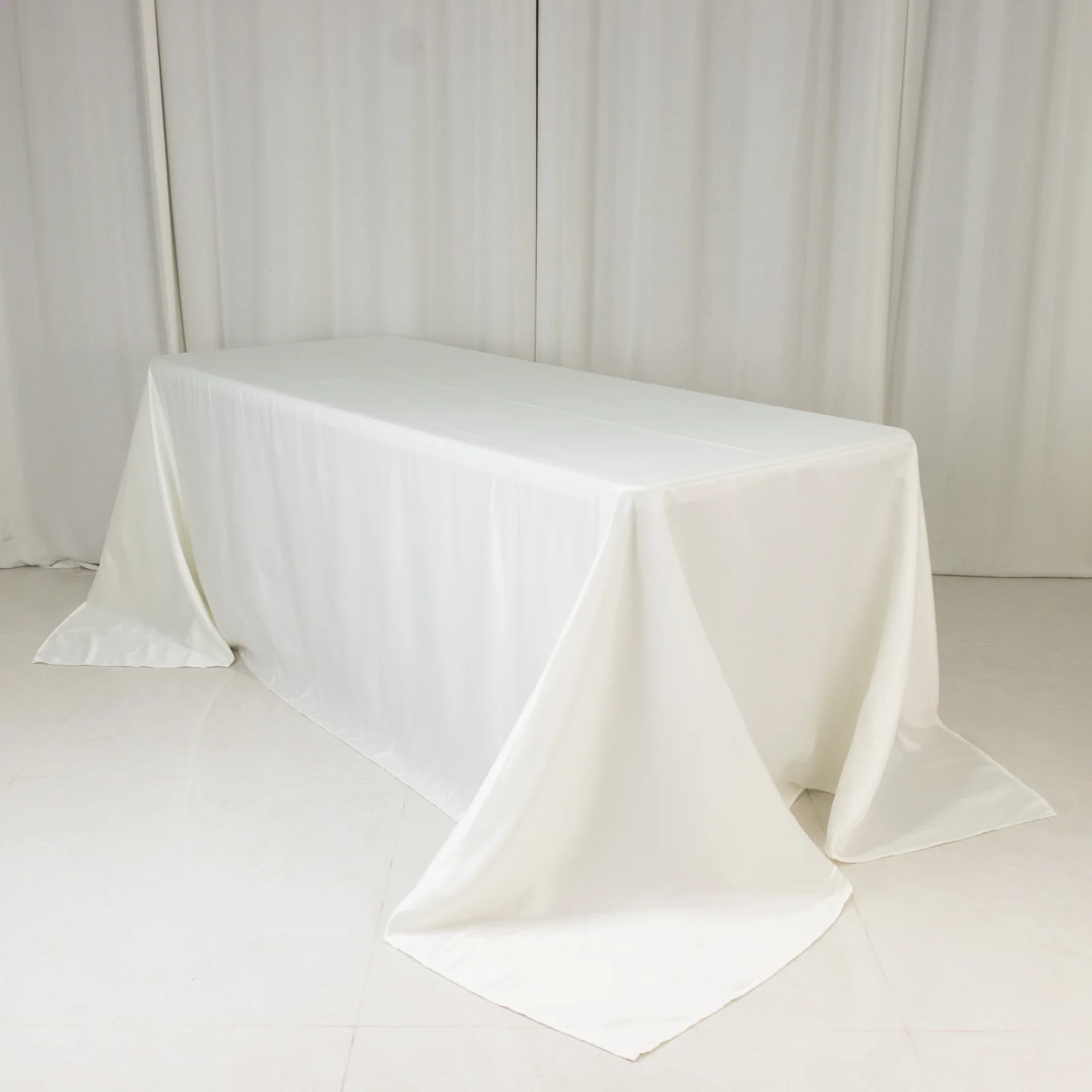 Lamour Satin Rectangle Tablecloth 90"x132" Ivory - Seamless Table Cover