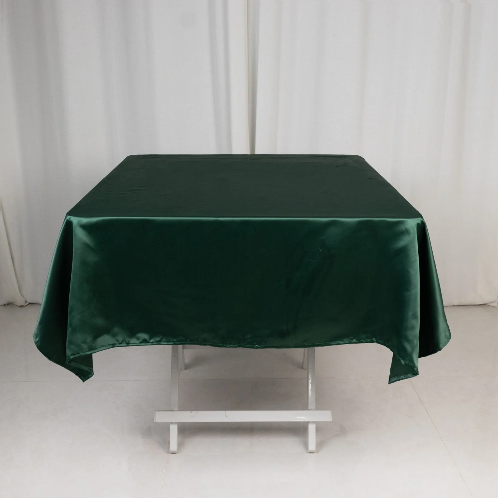 Lamour Satin Square Tablecloth 54"x54" Hunter Emerald Green - Classy Silk-Like Table Cover