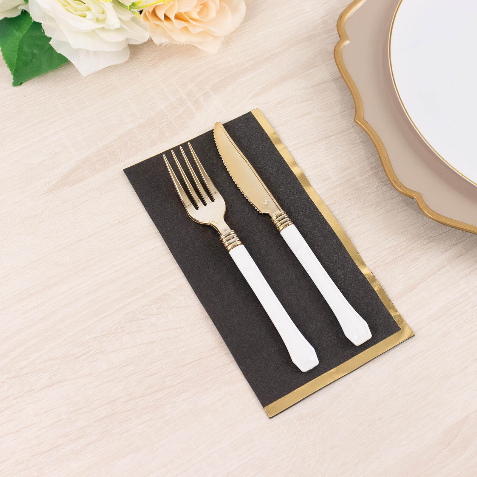 50-Pack Paper Dinner Napkins 2 Ply Black with Gold Foil Edge - Soft Disposable Napkins for Events - Image 2