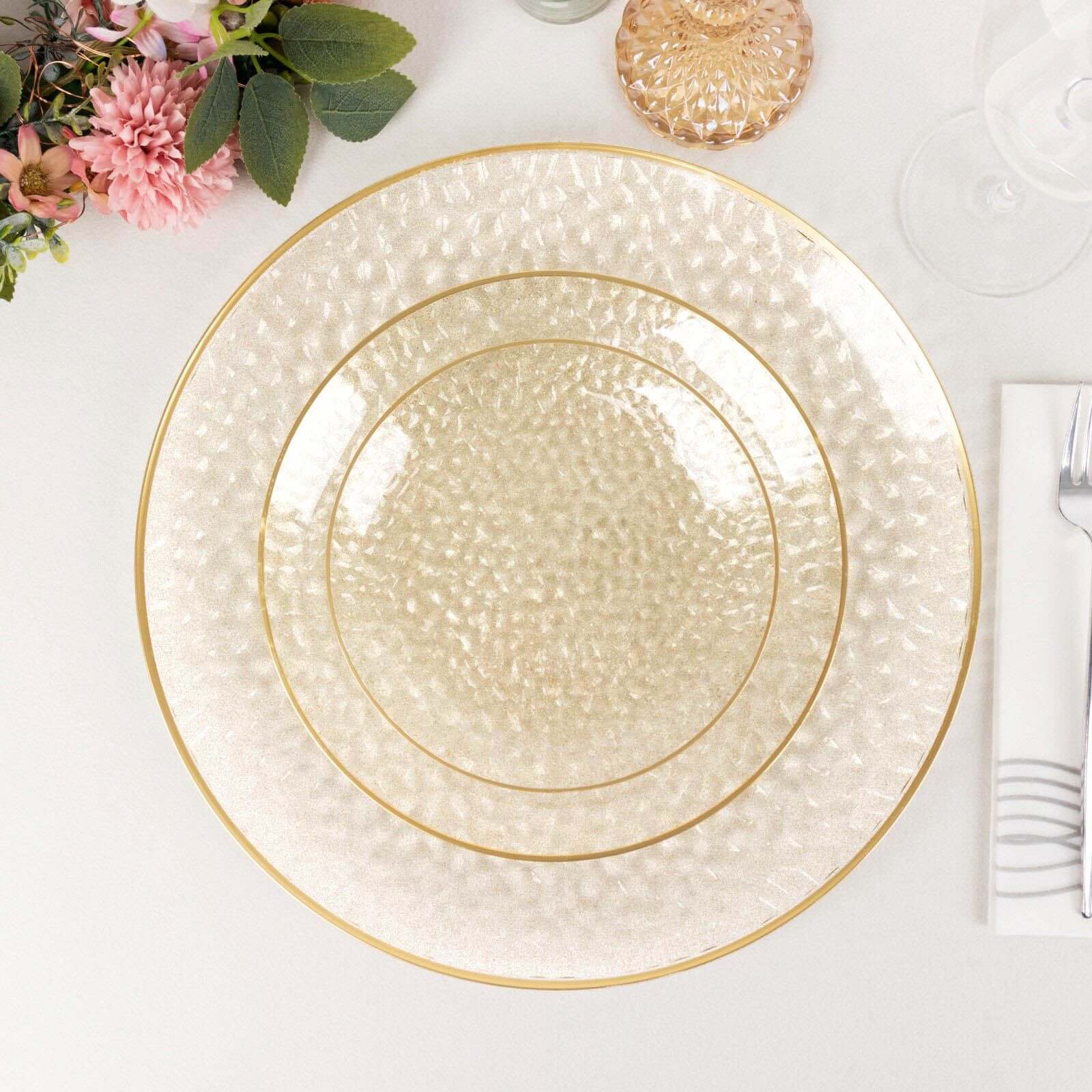 10-Pack Economy Plastic Charger Plates 13" Round Clear Hammered Design with Glittered Gold Rim - Decorative Dinner Party Serving Plates - Image 6