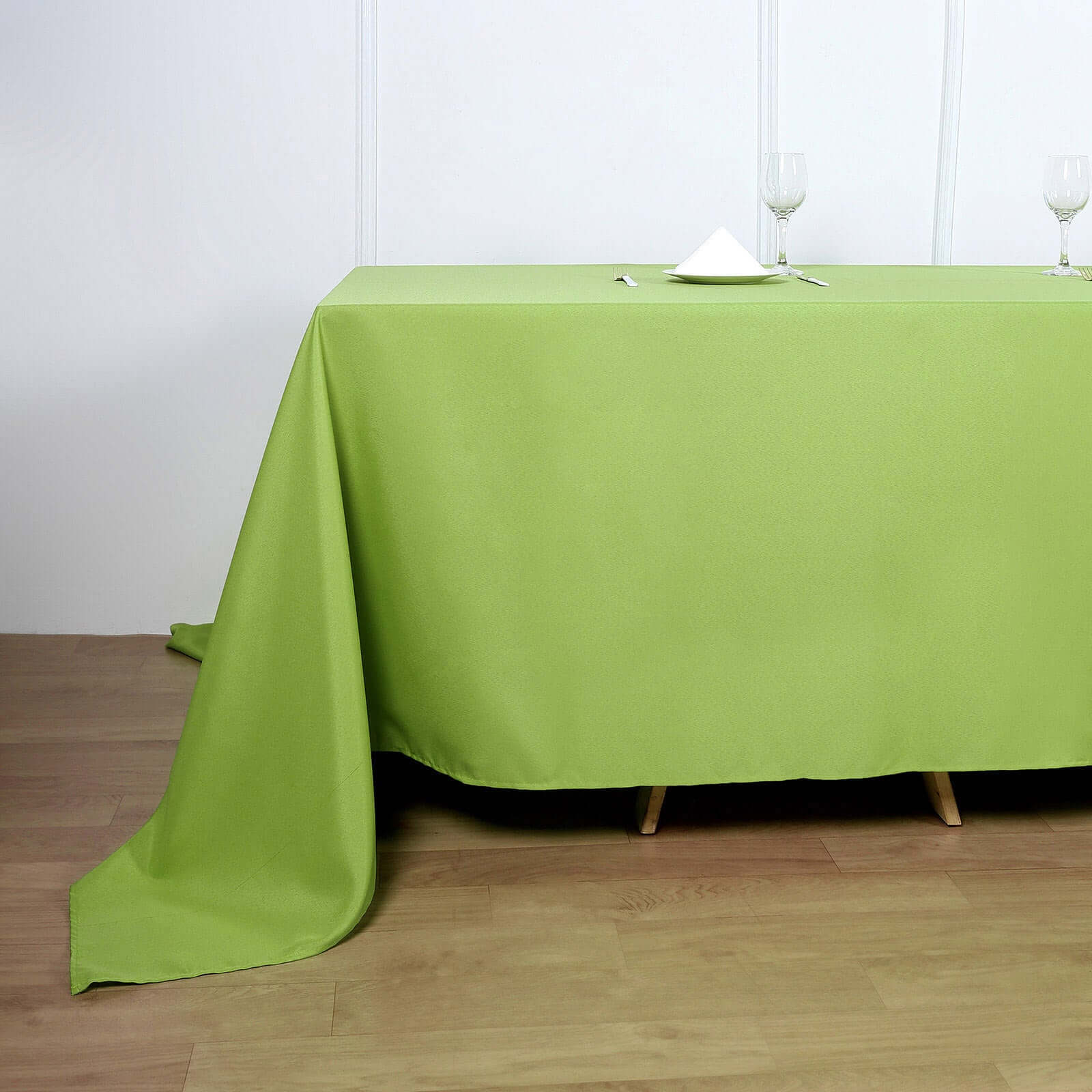 Polyester Rectangle Tablecloth 90"x132" Apple Green with Seamless Finish - Image 3